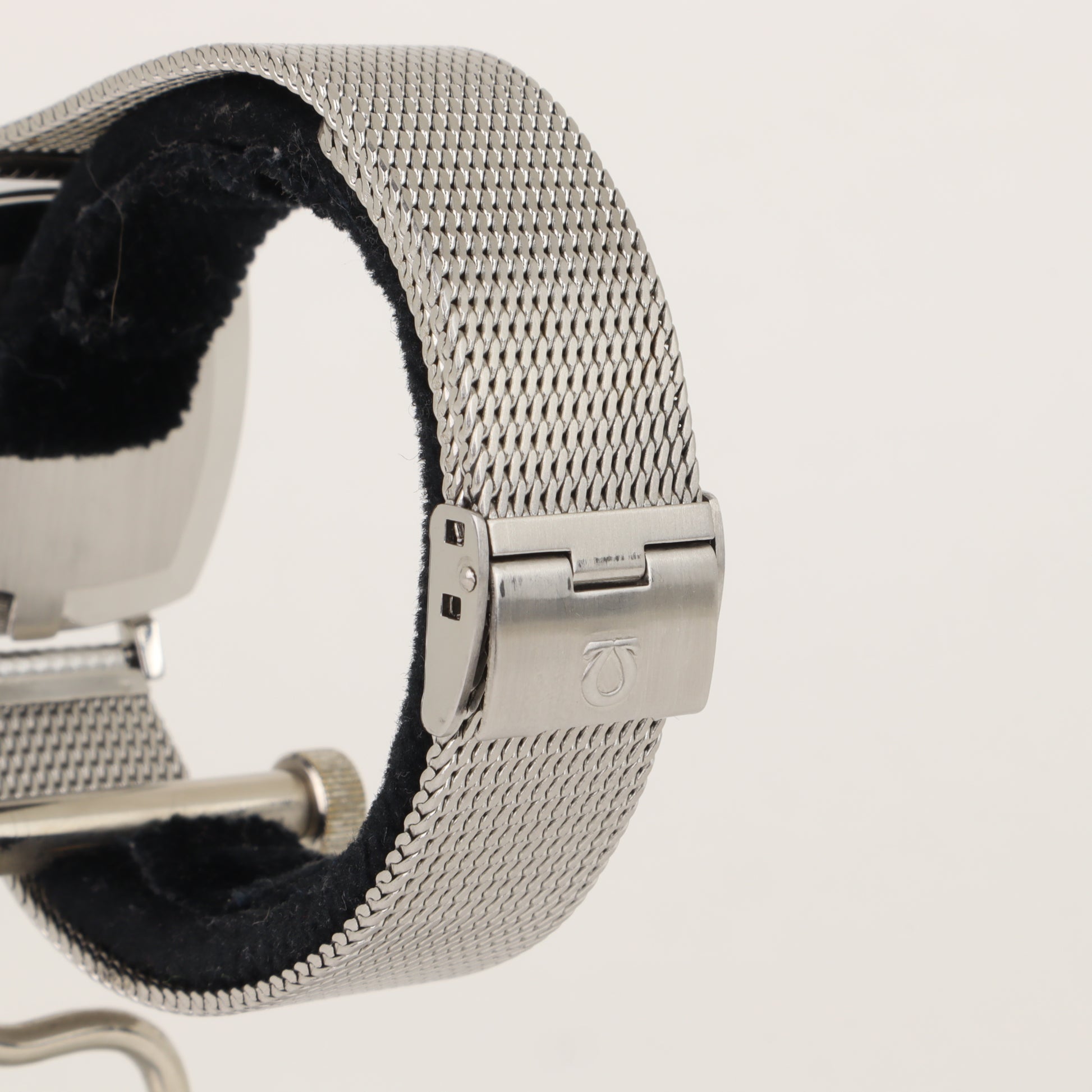 Omega Genève  131.022   | Serviced | Box | 1974