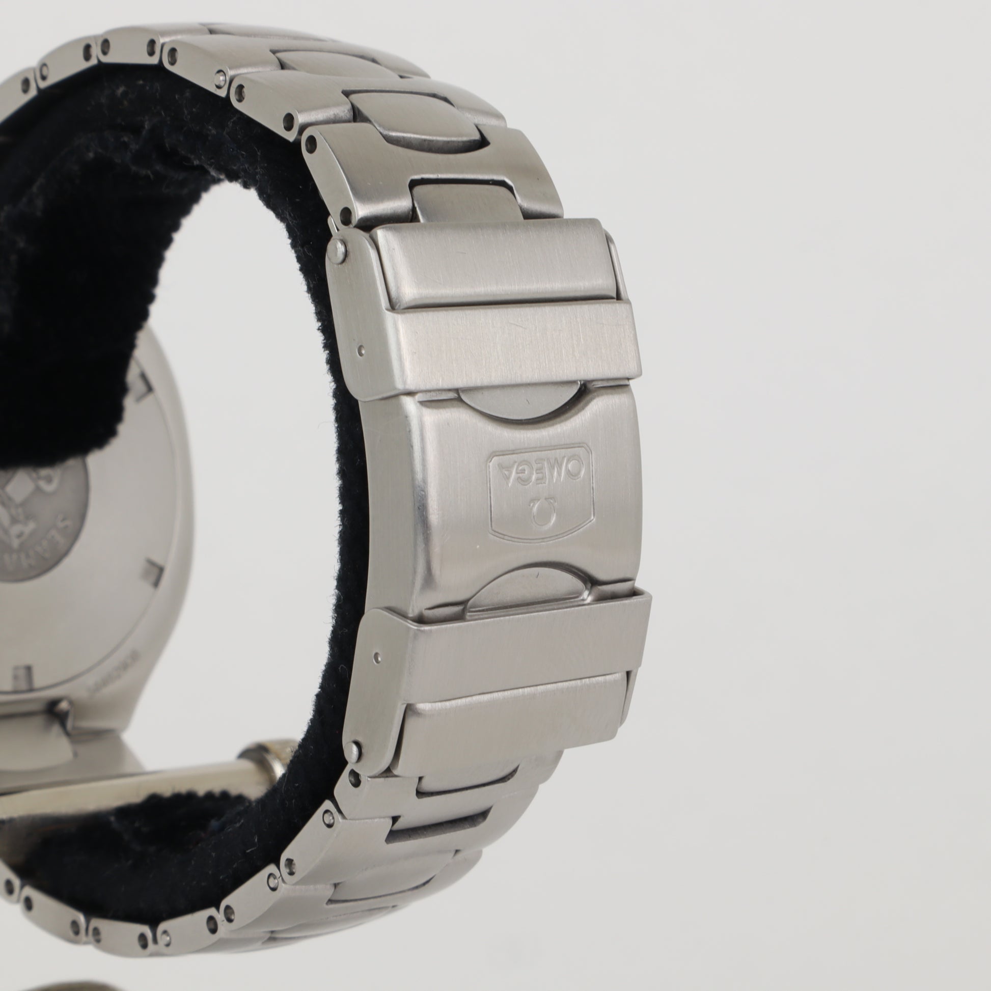 Omega Pre Bond 396.1062   | Serviced  | 1993