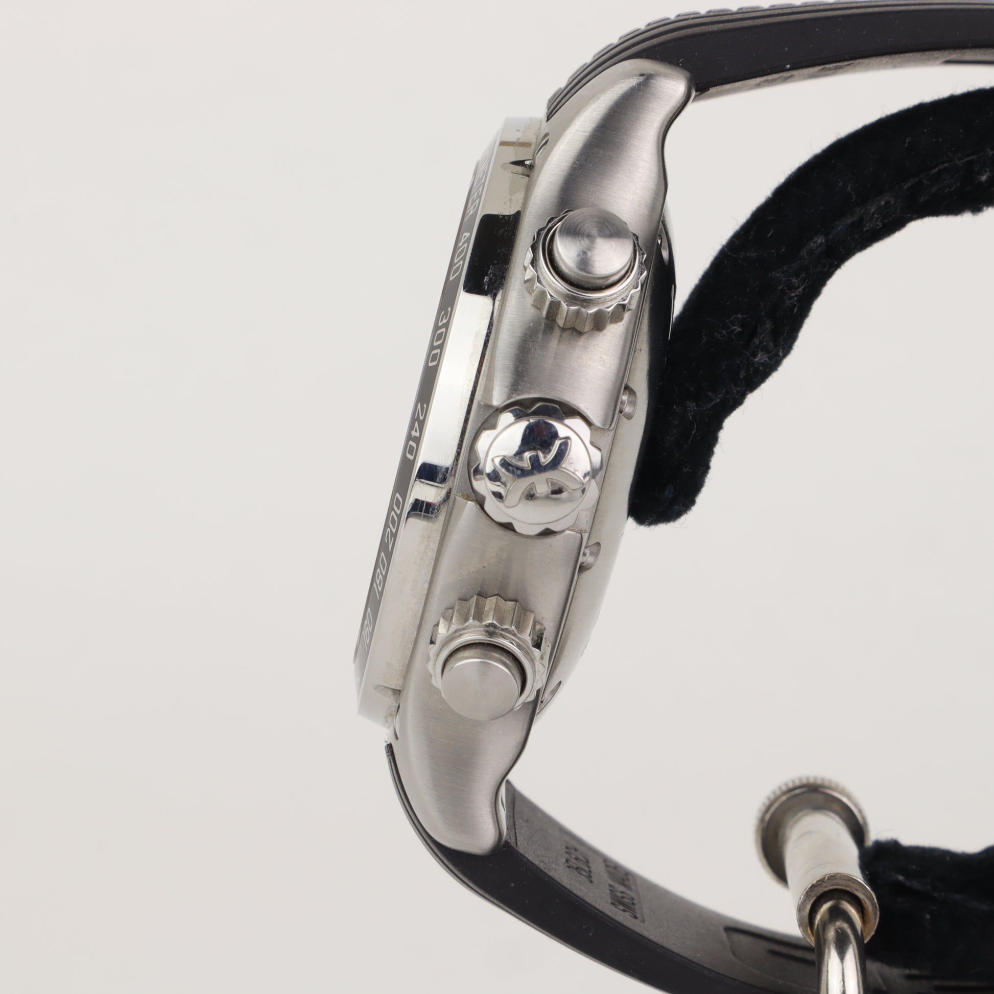 Ebel 1911 Discovery Chronograph Automatic Black 9750L62    | Box & Papers | 2010