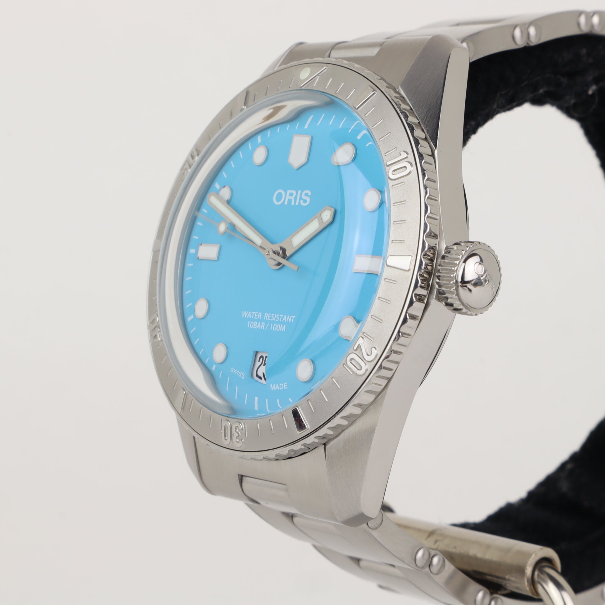 Oris DIVERS SIXTY‑FIVE 'COTTON CANDY' 01 733 7771 4055-07 8 19 18    | Box & Papers | 2024