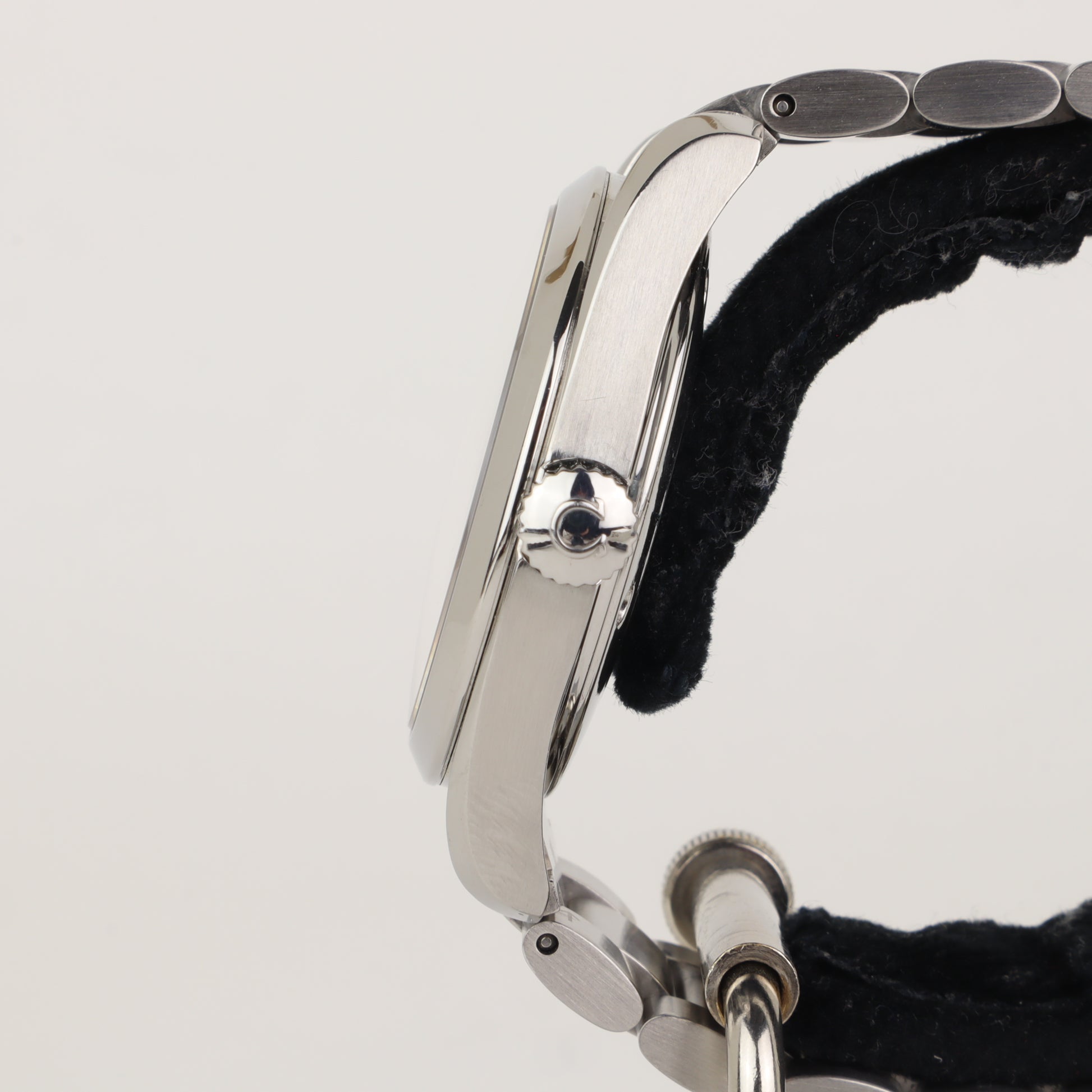 Omega Aqua Terra 150M 2518.50     | 2002