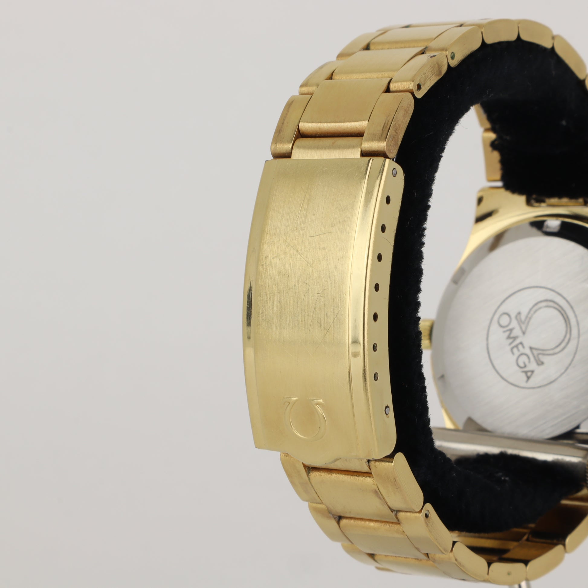 Omega Genève  166.0174    | Box | 1975