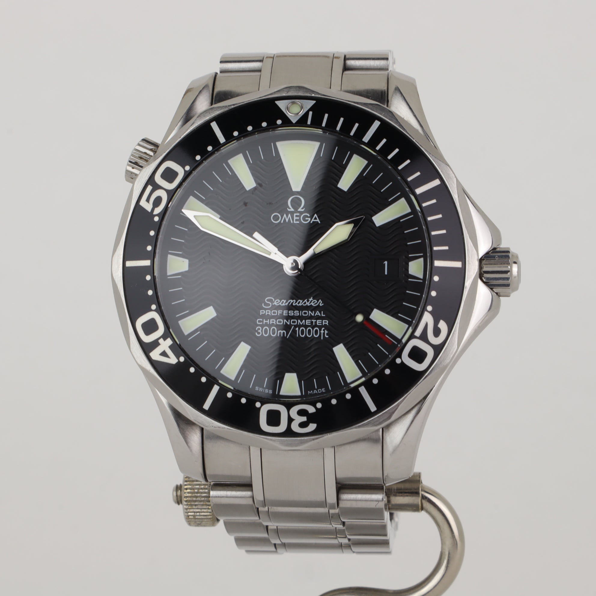 Omega Seamaster 300M 2254.50 'Peter Blake'   | Box & Papers | 2003