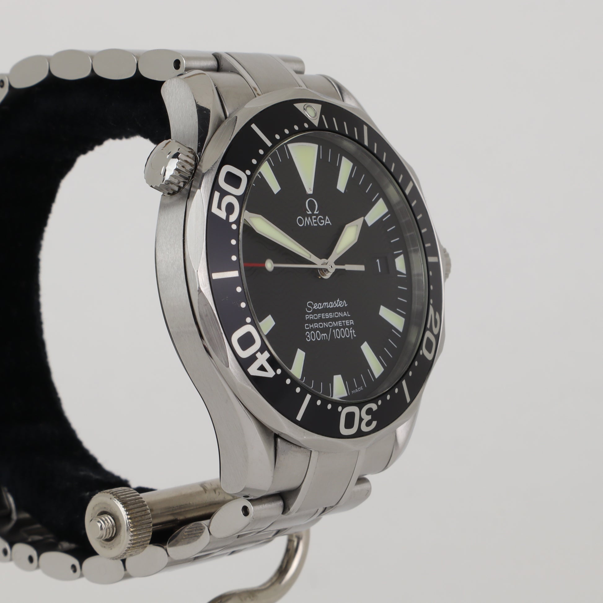 Omega Seamaster 300M 2254.50 'Peter Blake'   | Box & Papers | 2003