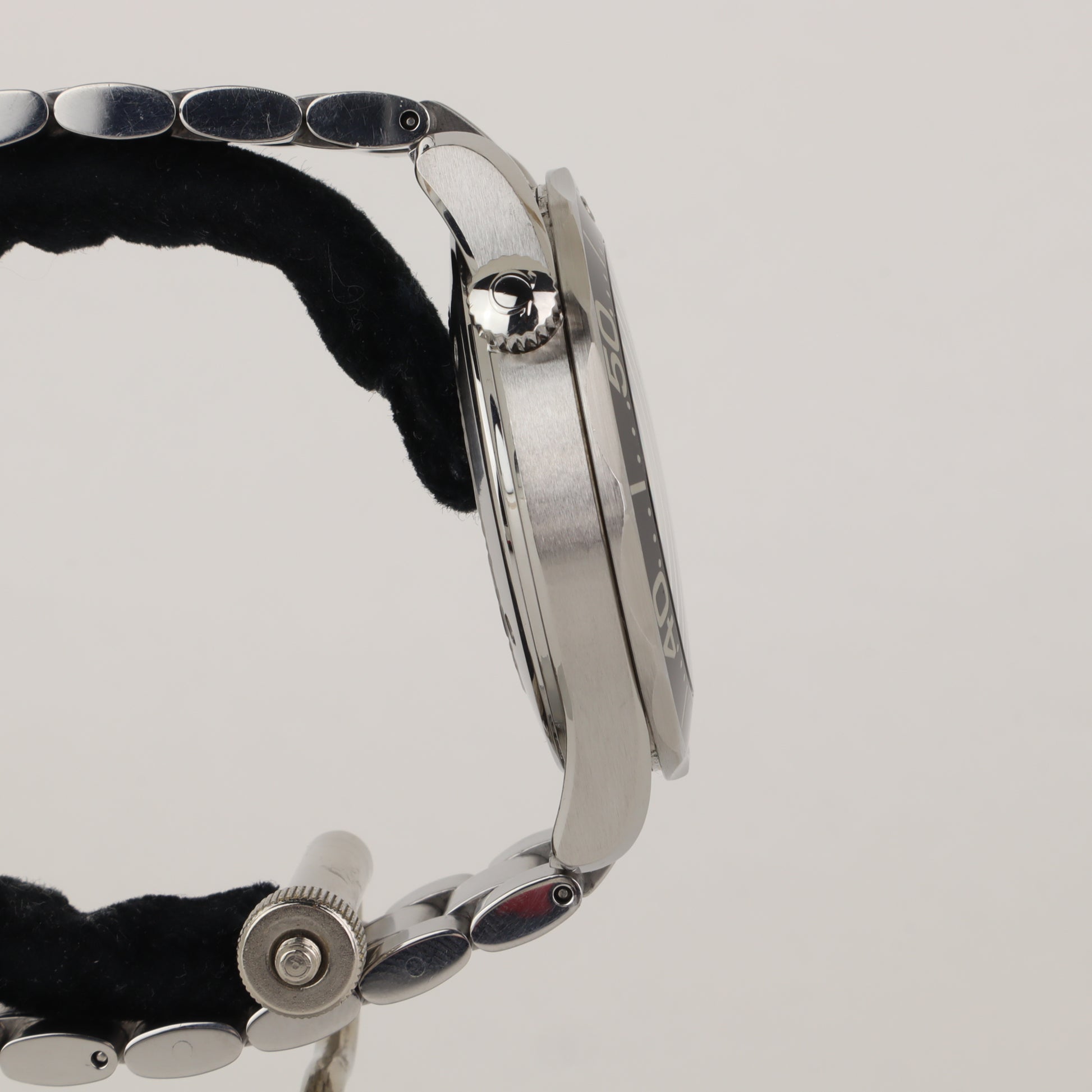 Omega Seamaster 300M 2254.50 'Peter Blake'   | Box & Papers | 2003