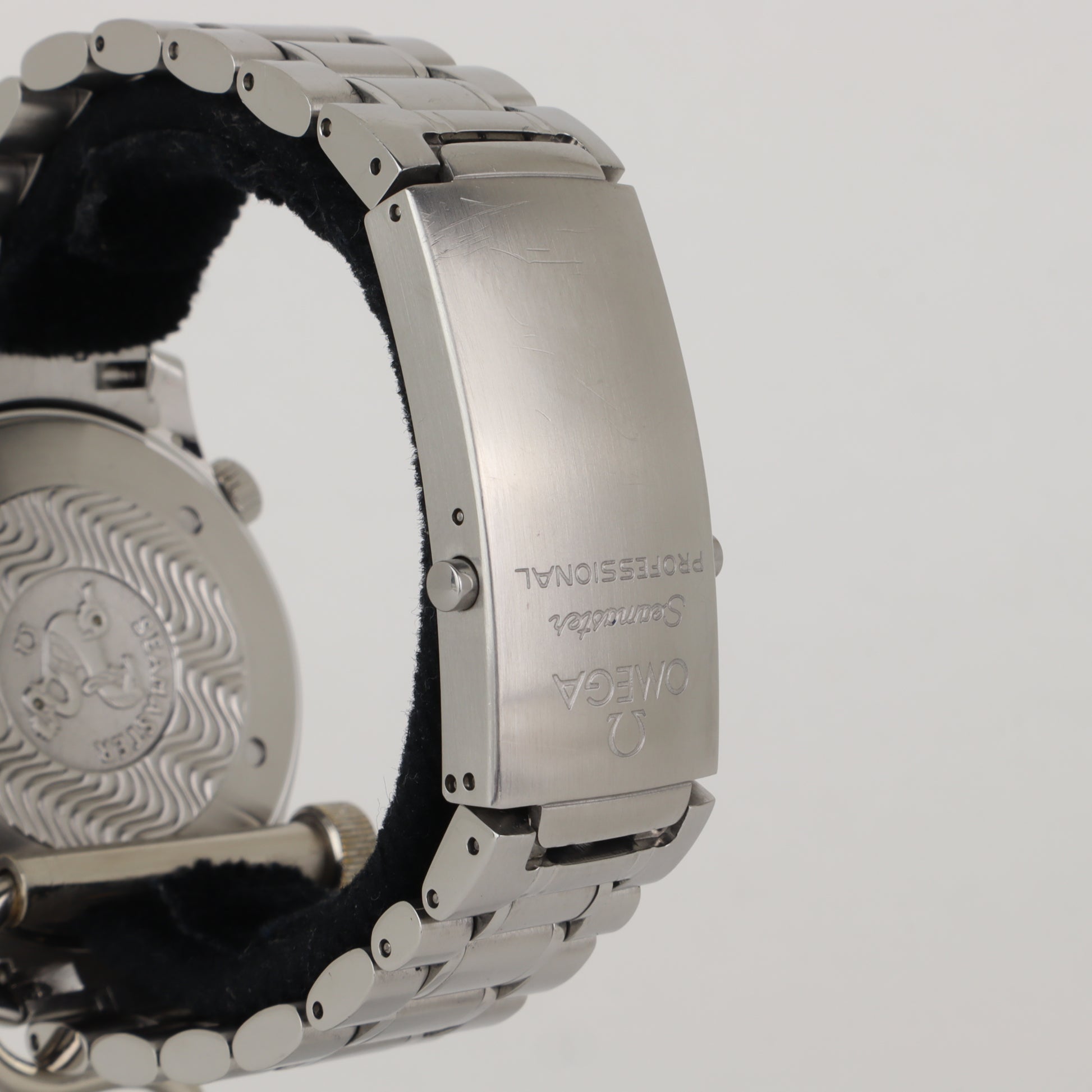 Omega Seamaster 300M 2254.50 'Peter Blake'   | Box & Papers | 2003