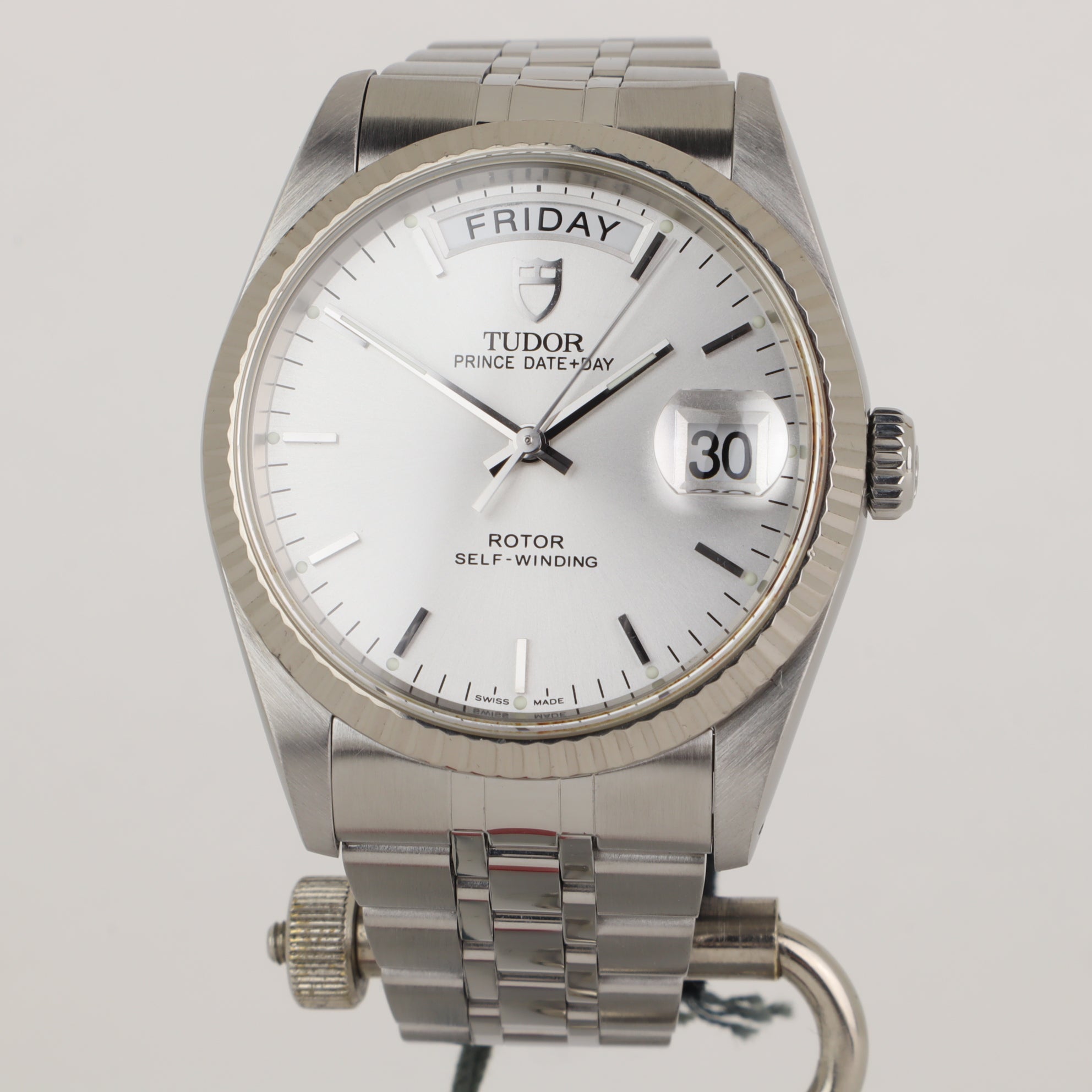 Tudor Prince Date + Day 76214     | 2011