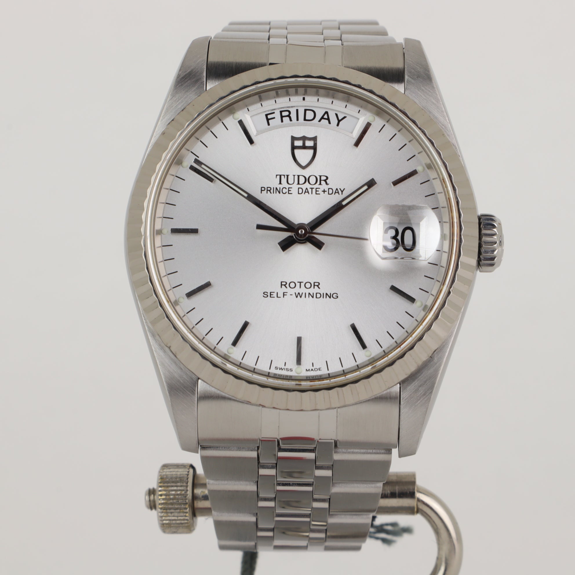 Tudor Prince Date + Day 76214     | 2011