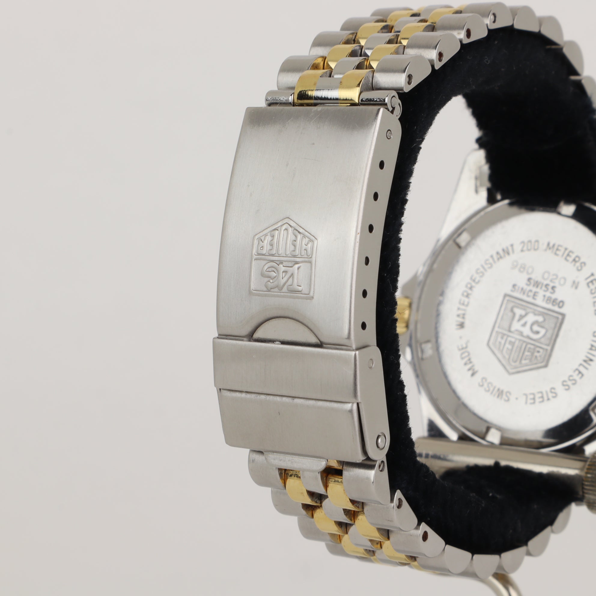 TAG Heuer 1000 980.020N – B&O Watches