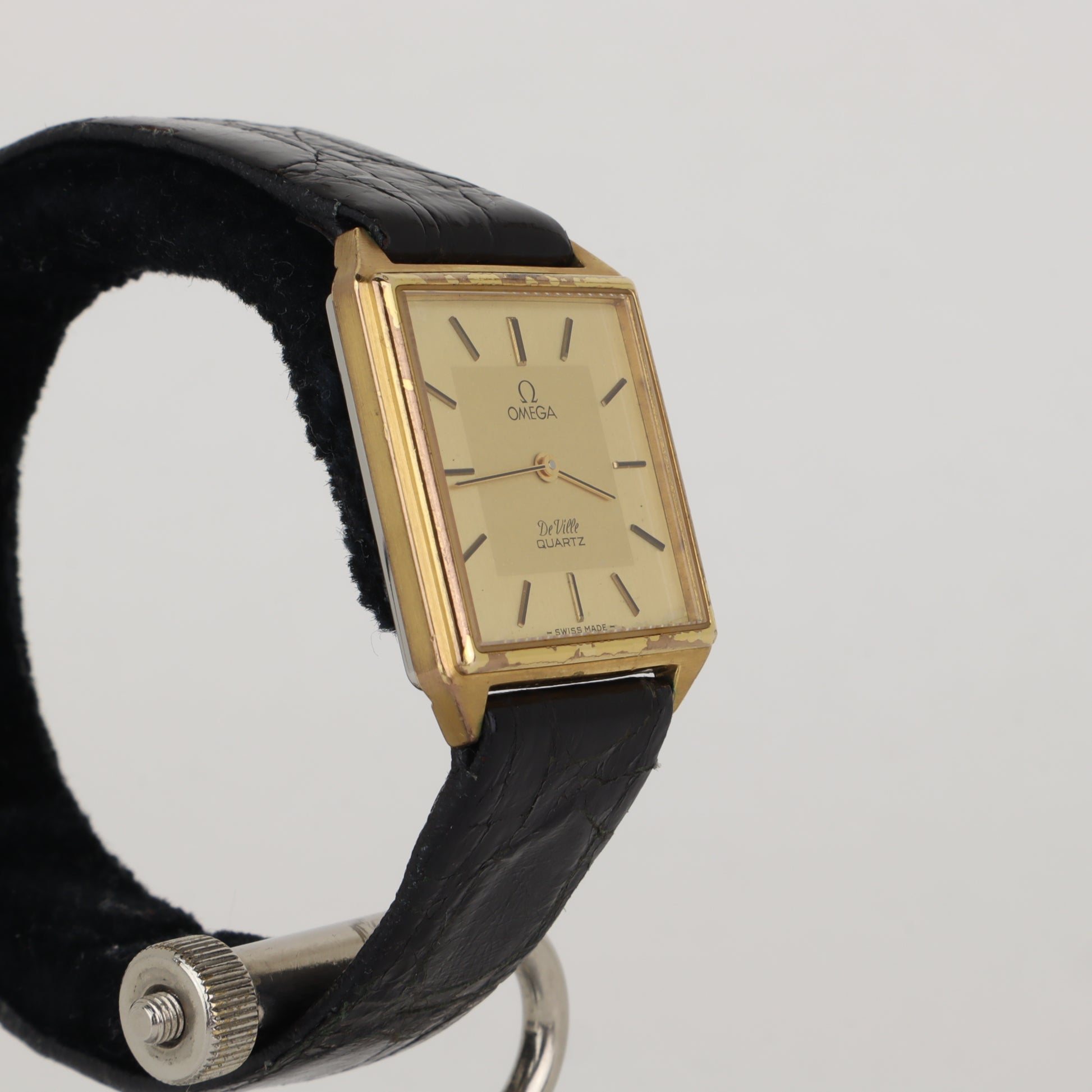 Omega De Ville 591.0087 De Ville Quartz    | 1980