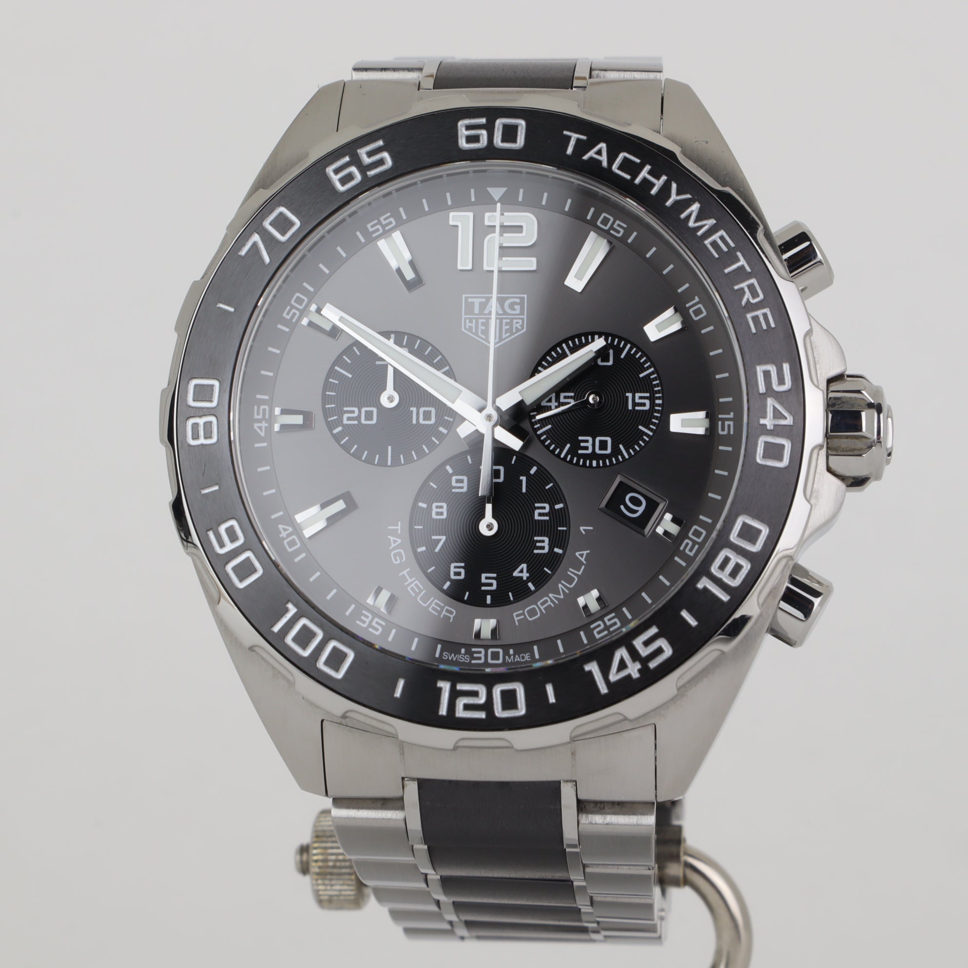 TAG Heuer Formula 1 Chronograph CAZ1011.BA0843    | Box & Papers