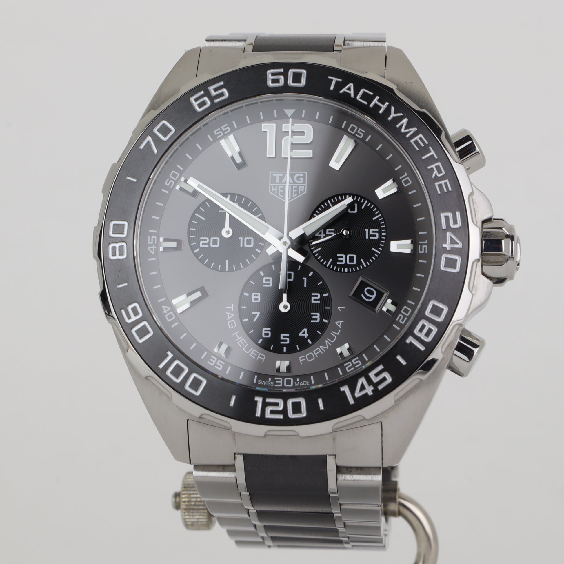 TAG Heuer Formula 1 Chronograph CAZ1011.BA0843    | Box & Papers