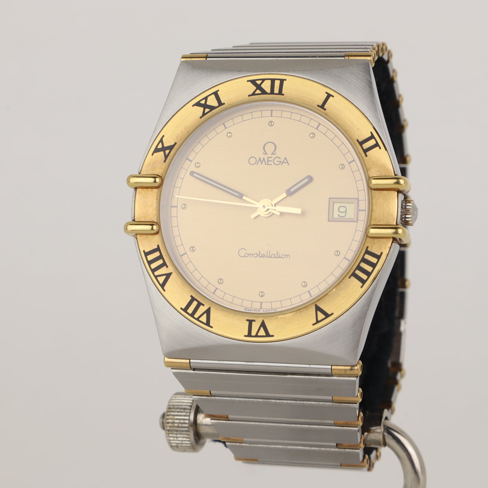 Omega Constellation 1310.10 'Manhattan' 396.1070 / 396.1080  | Box & Papers | 1995