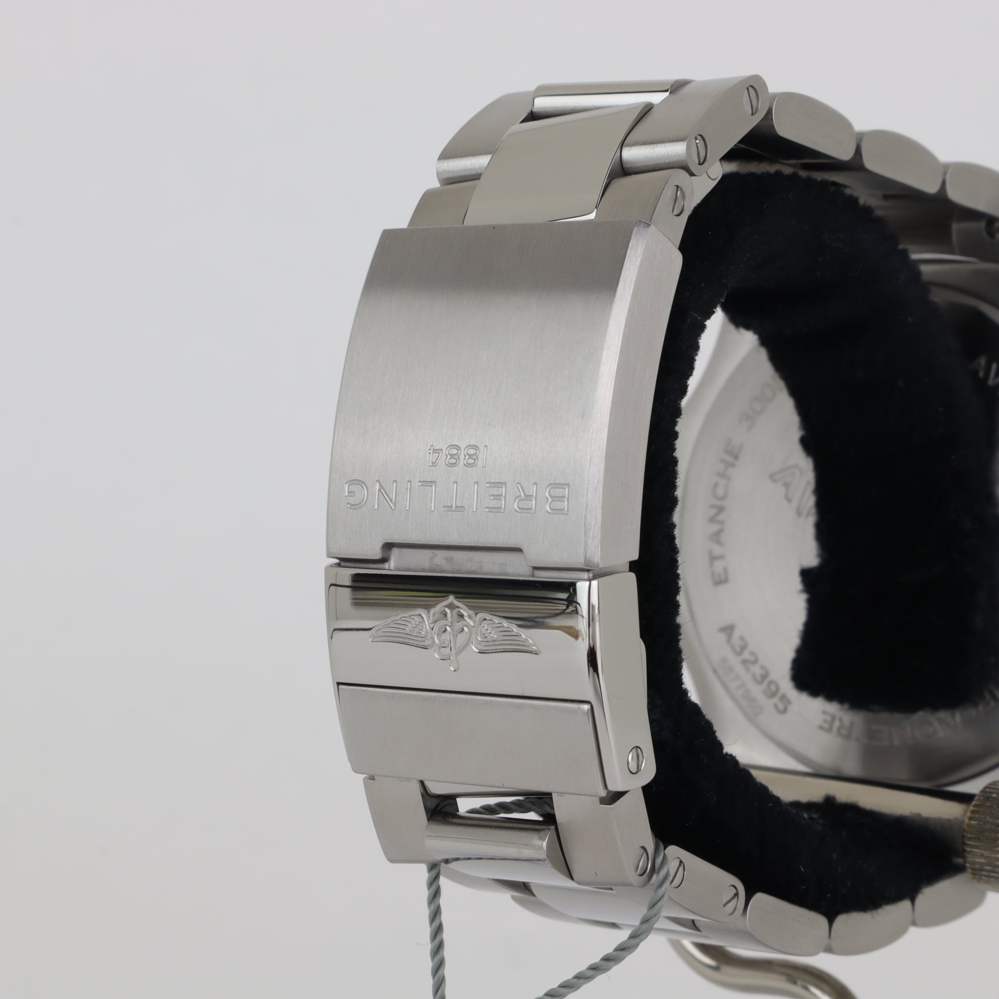 Breitling Breitling Avenger GMT 45 A32395 - A32395101C1A1   | Box & Papers | 2025