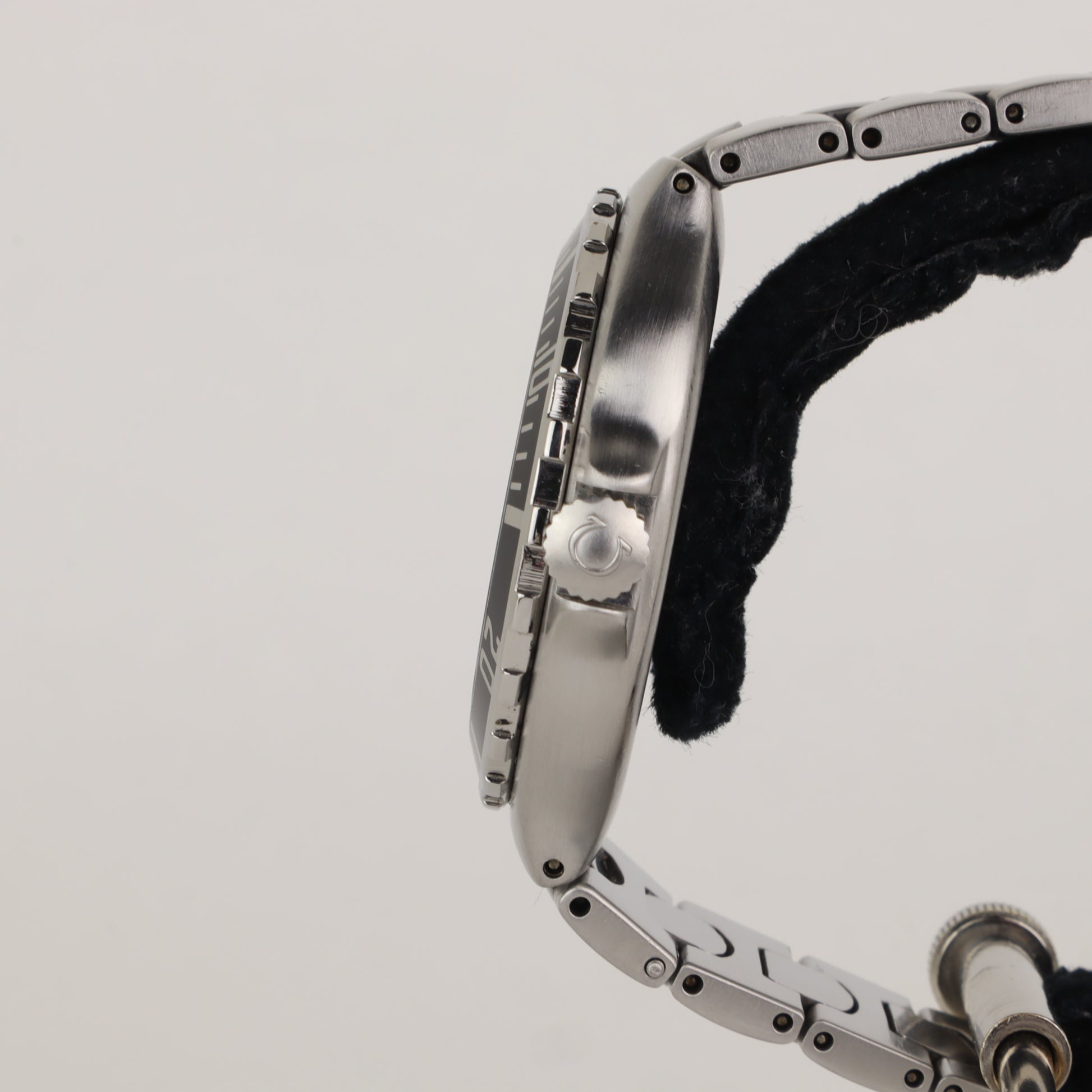 Omega Seamaster Pre Bond 200M 396.1062    | Box & Papers | 1992