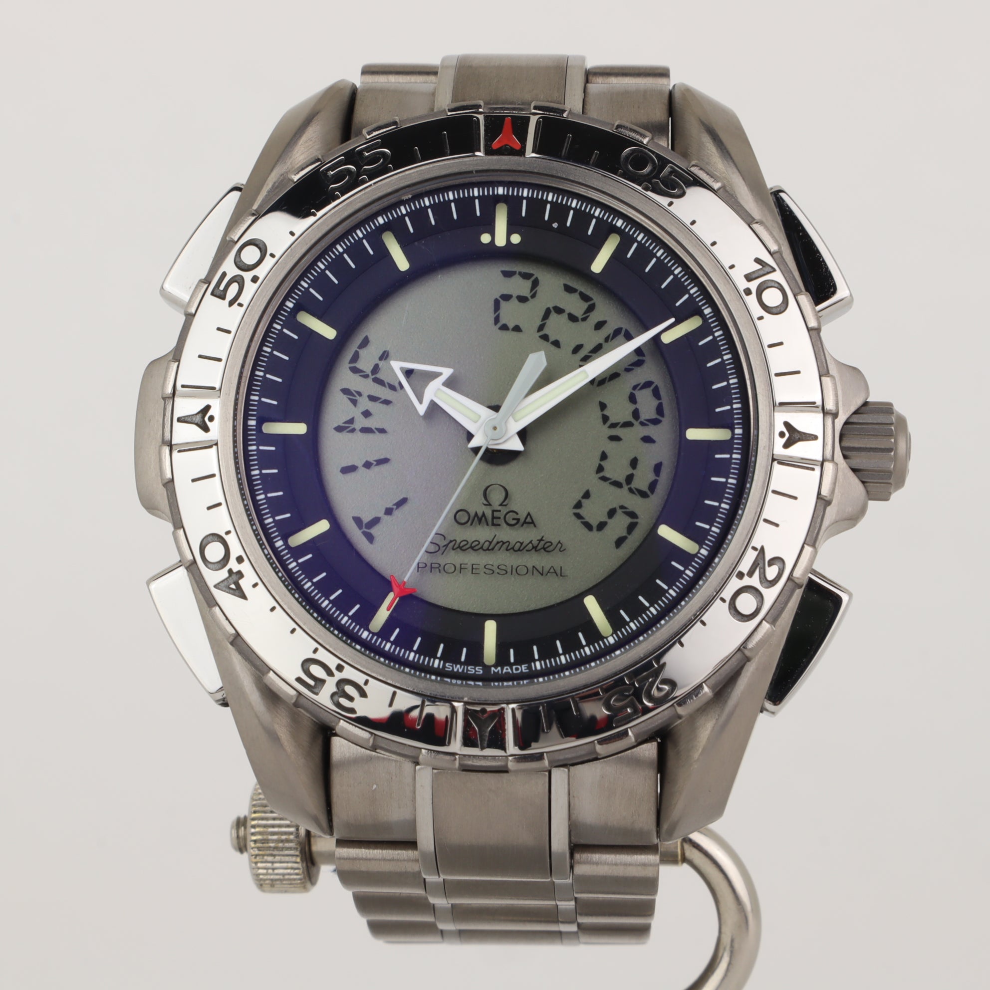 Omega Speedmaster X-33 3290.50   | Factory Serviced | Box & Papers