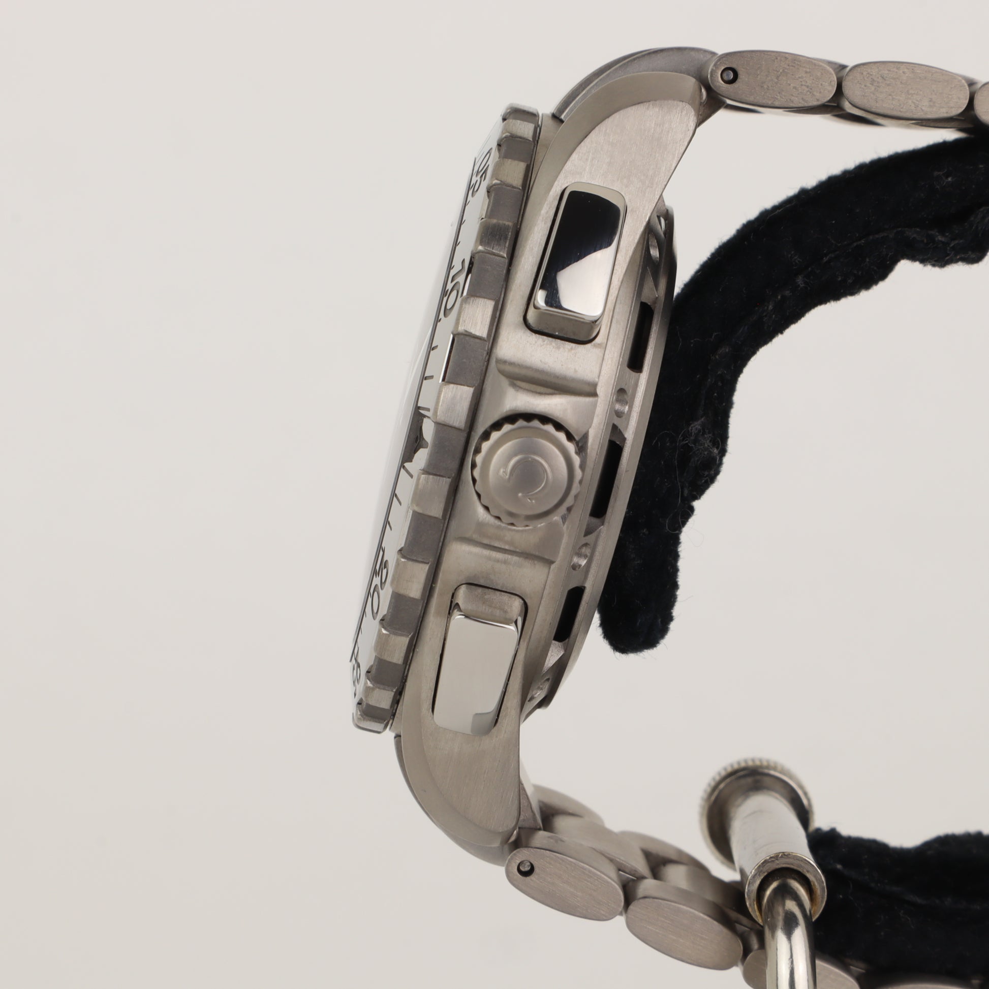 Omega Speedmaster X-33 3290.50   | Factory Serviced | Box & Papers