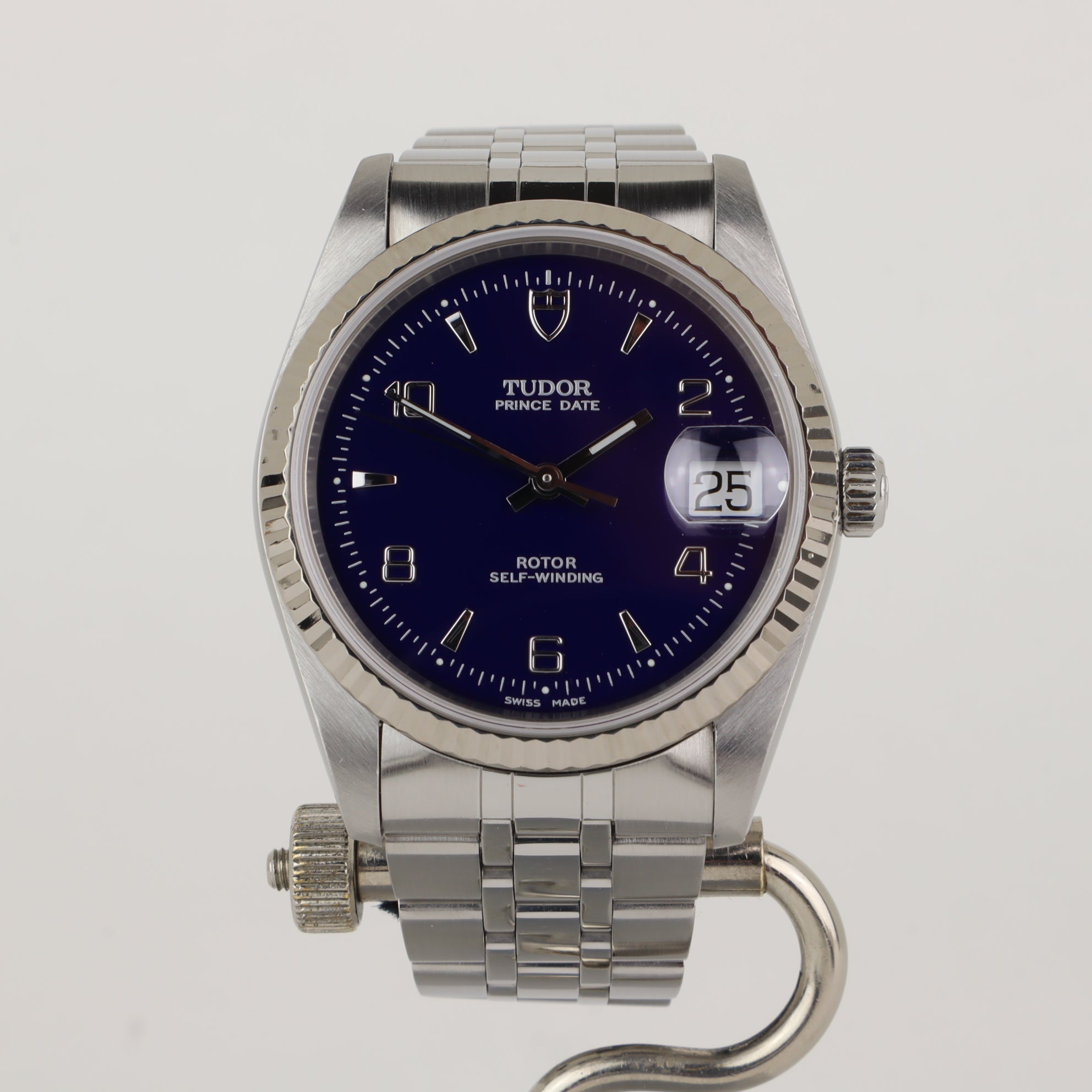 Tudor Prince Date 74034    | Box & Papers | 2011