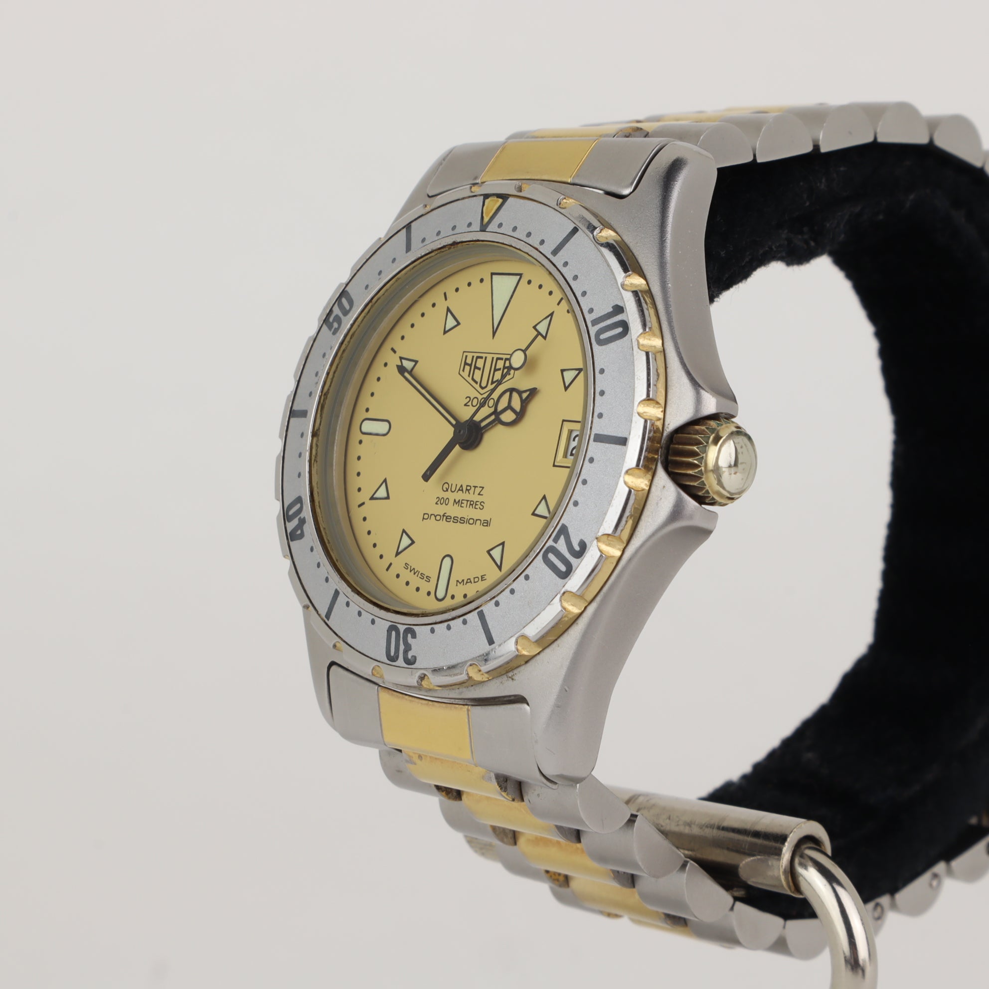 ジャンク TAG HEUER 974.013タグホイヤー 2000 イエロー 楽天市場】タグホイヤー TAG HEUER プロフェッショナル 974.013R