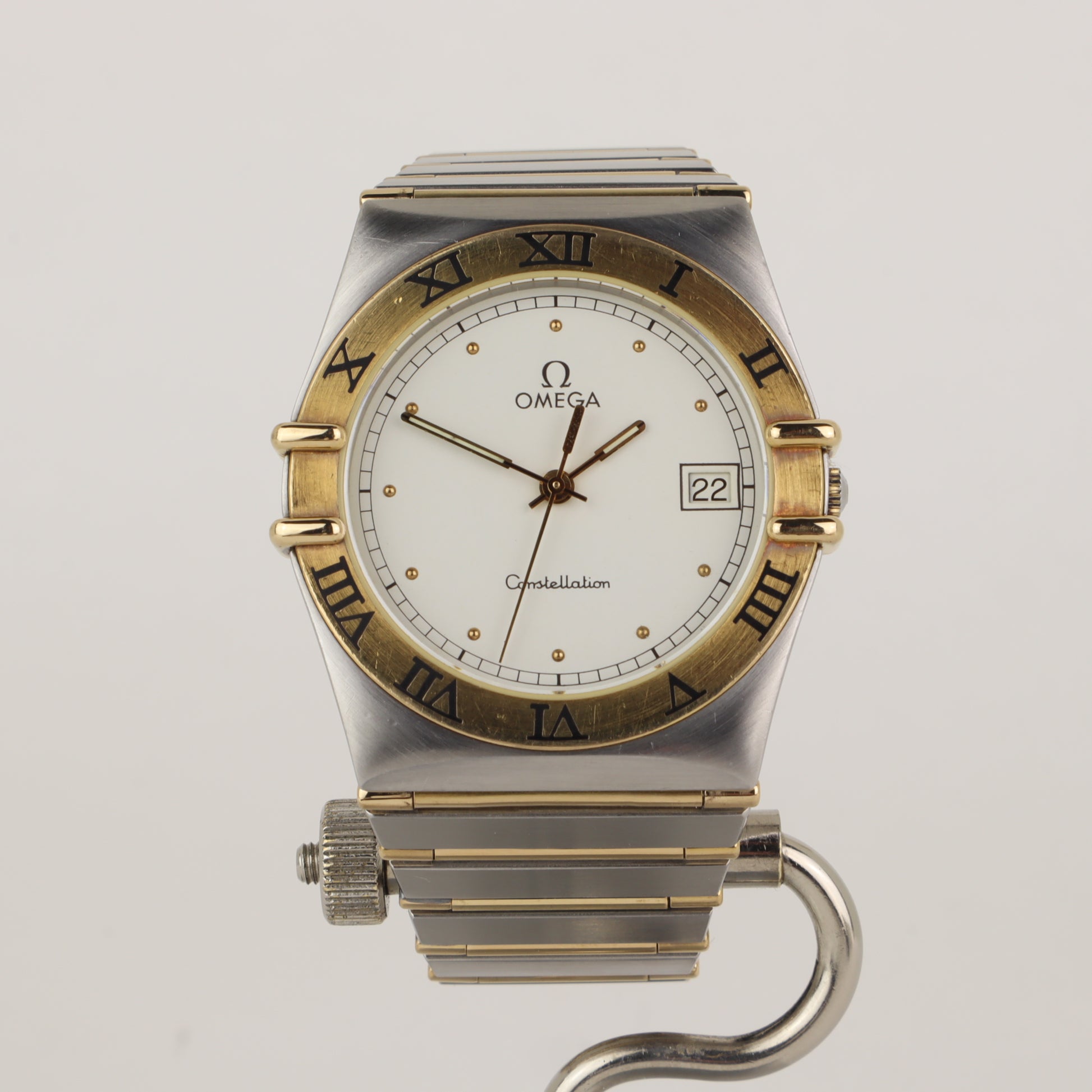 Omega Constellation 1310.20 'Manhattan' 396.1070 / 396.0180 Full Bar Gold Links   | 1986