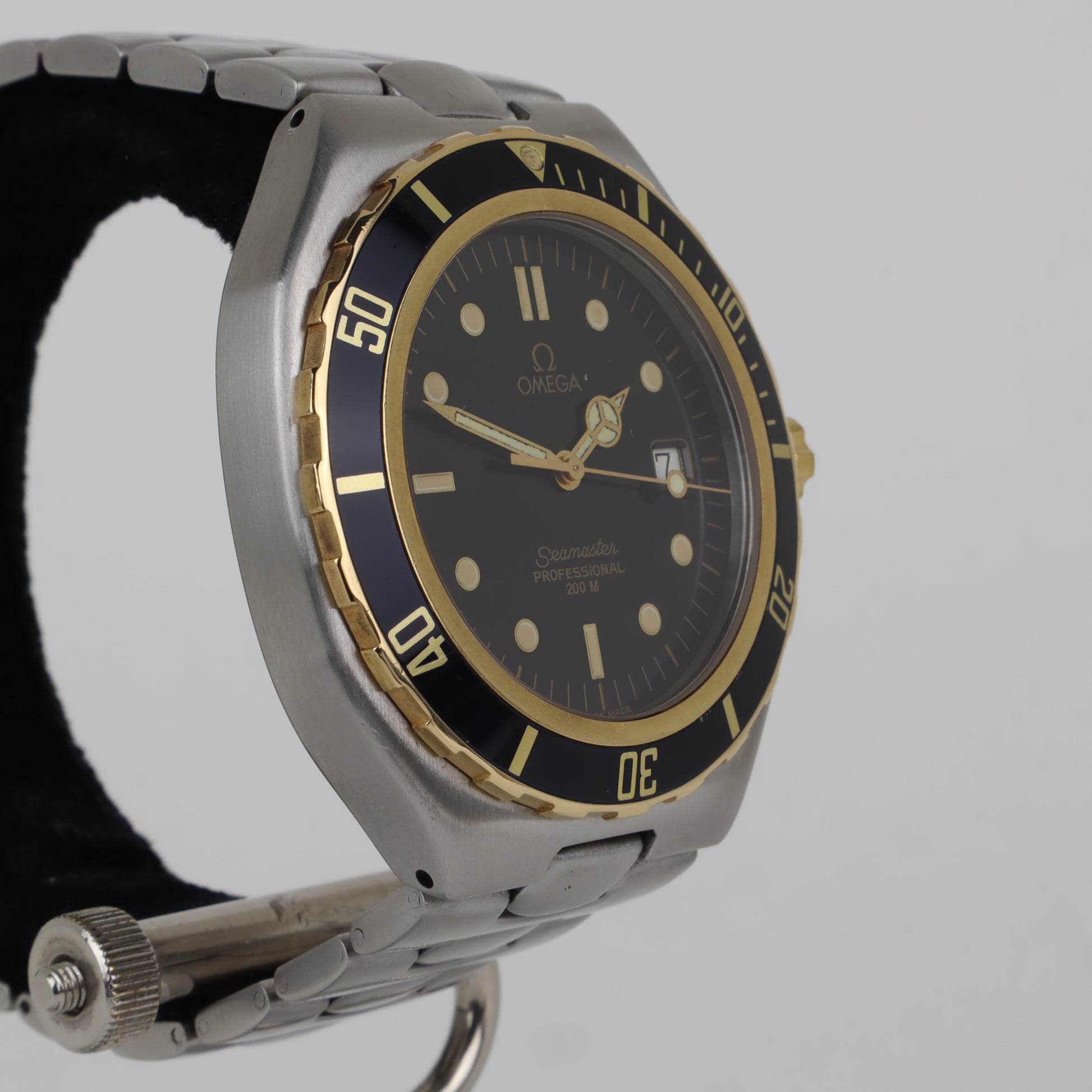 Omega Seamaster Pre Bond 200M 396.1041 'Jumbo'    | 1987