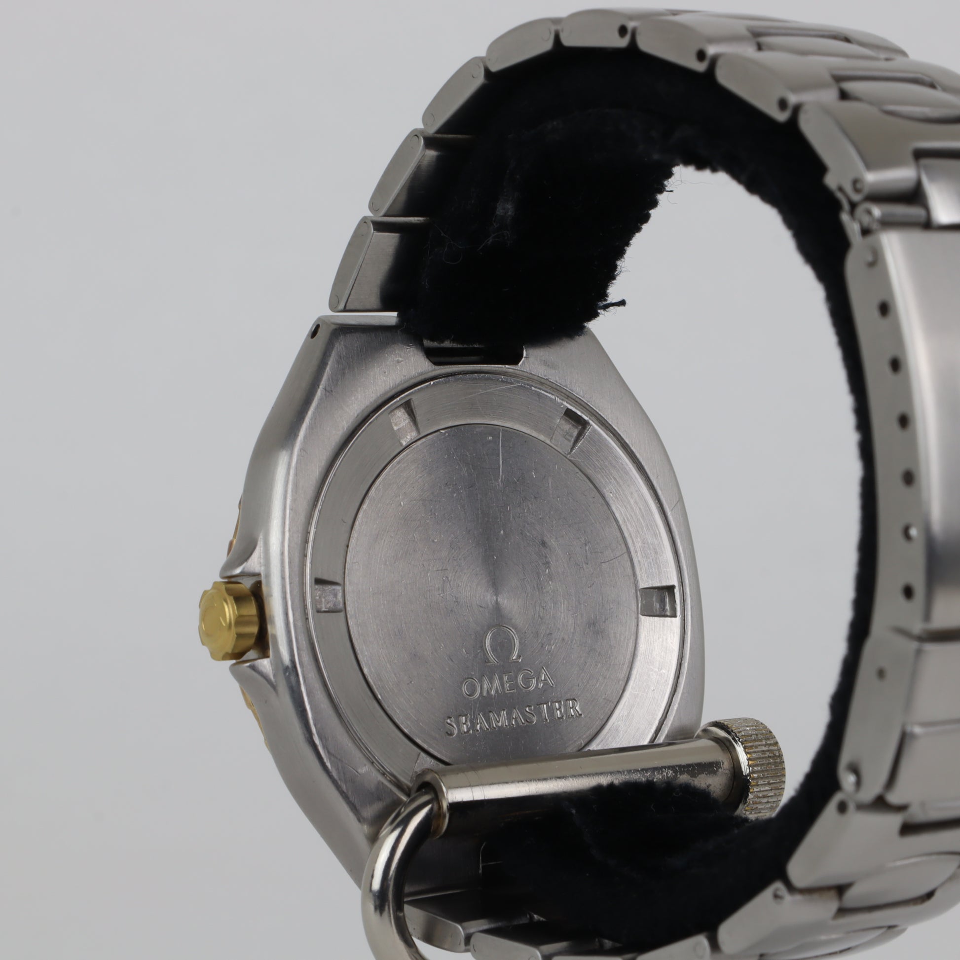 Omega Seamaster Pre Bond 200M 396.1041 'Jumbo'    | 1987