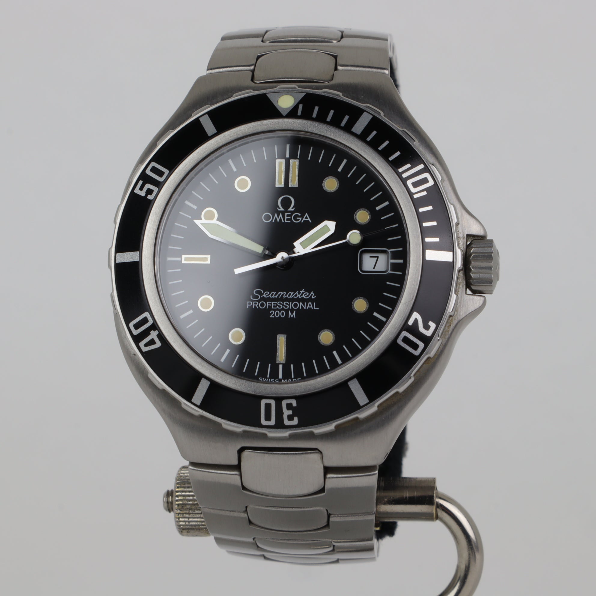 Omega Seamaster Pre Bond 200M 396.1062   | Serviced | Box & Papers | 1993