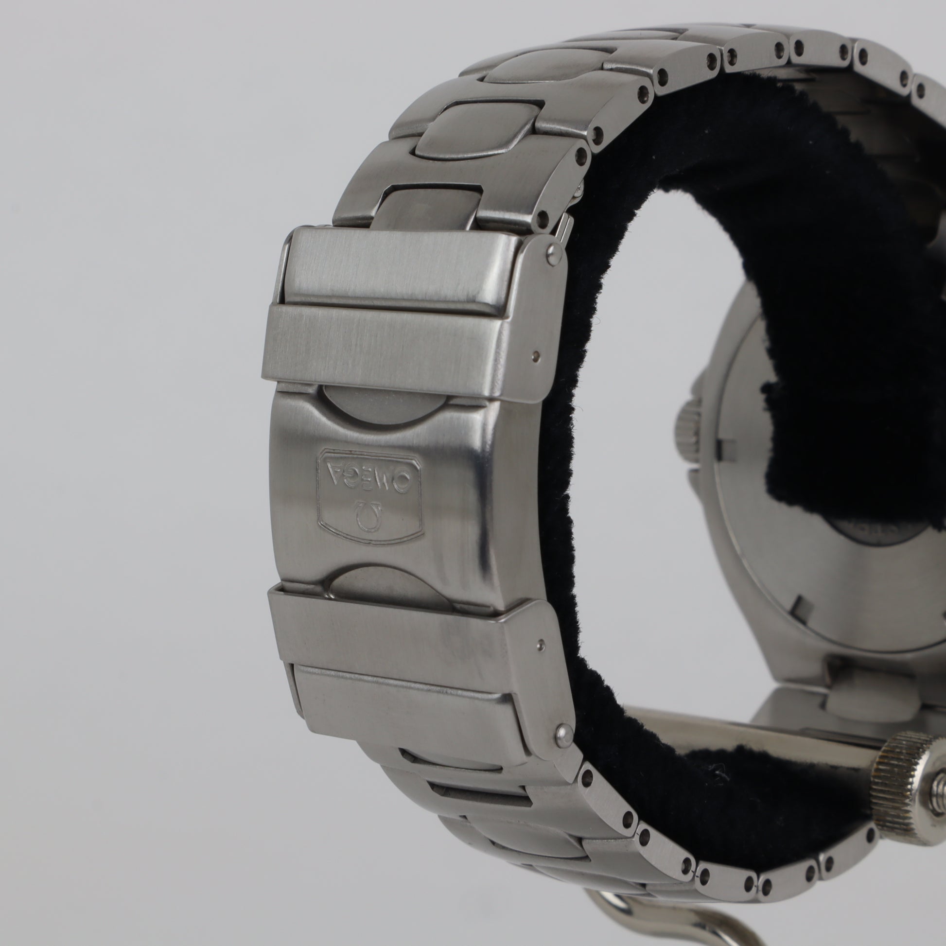 Omega Seamaster Pre Bond 200M 396.1062   | Serviced | Box & Papers | 1993