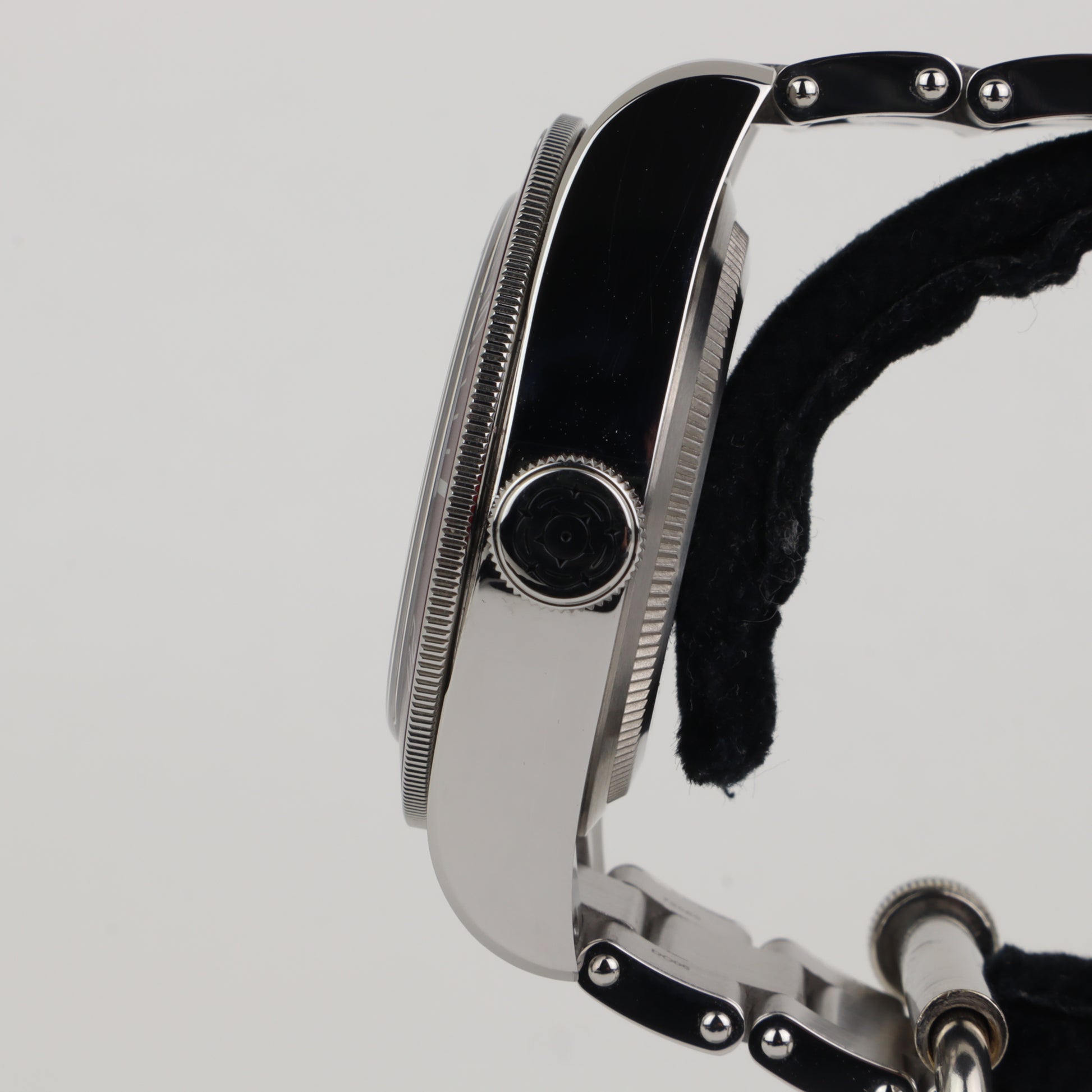 Tudor Black Bay 79230R    | Box & Papers | 2022