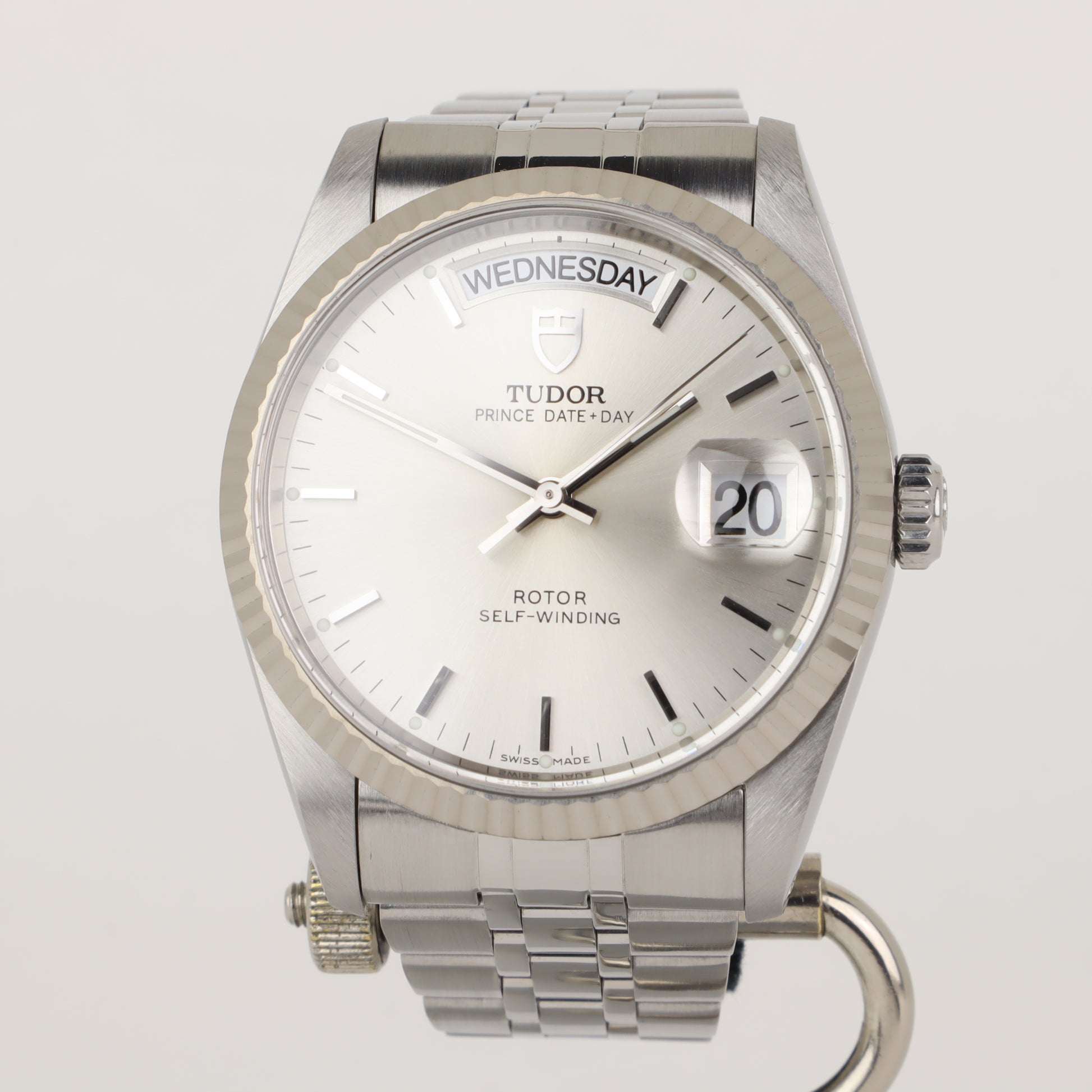 Tudor Prince Date + Day 76214    | Box & Papers | 2011