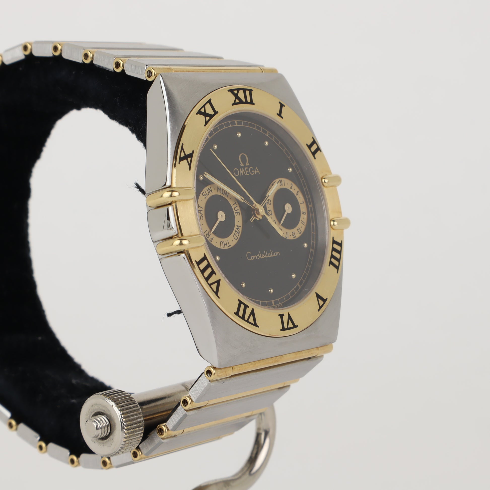 Omega Constellation 396.1070 'Manhattan' Day Date Full Bar 18K   | 1995