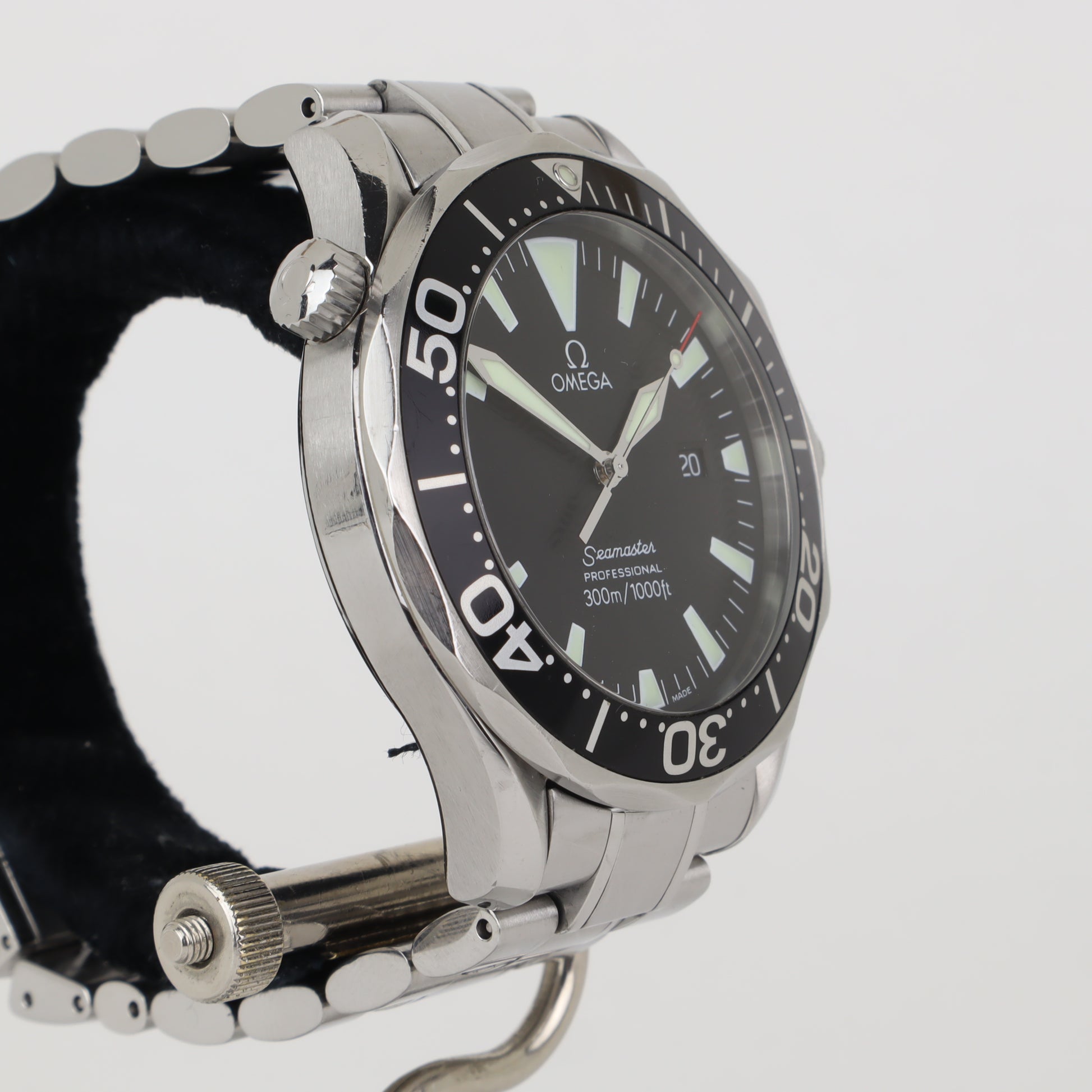 Omega Seamaster 300M 2264.50 'Peter Blake'   | Box & Papers | 2007