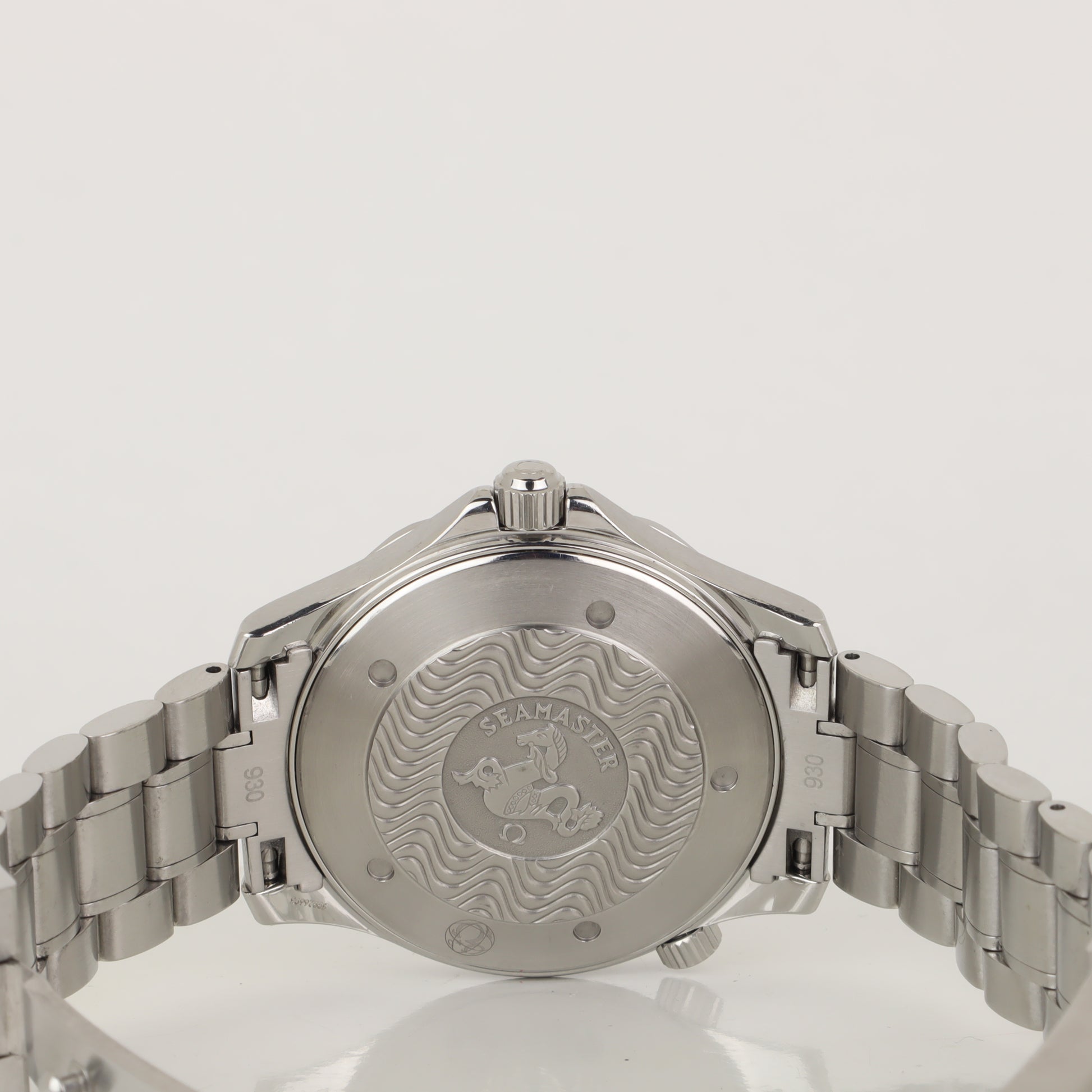 Omega Seamaster 300M 2264.50 'Peter Blake'   | Box & Papers | 2007