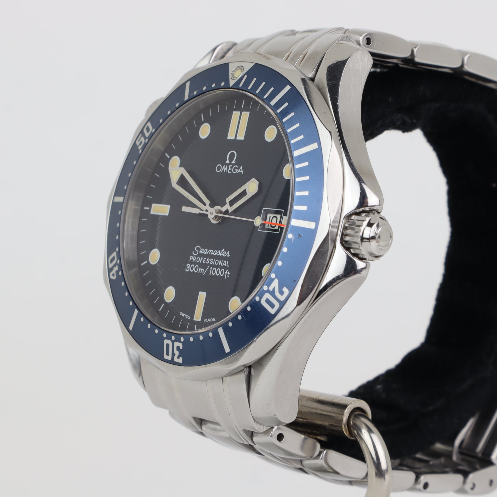Omega Seamaster 300M 2541.80 James Bond GoldenEye    | 1993