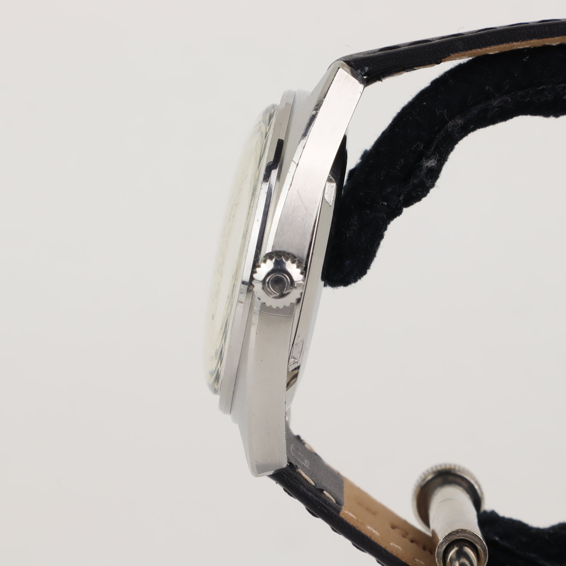 Omega Constellation C-Shape 168.017     | 1969