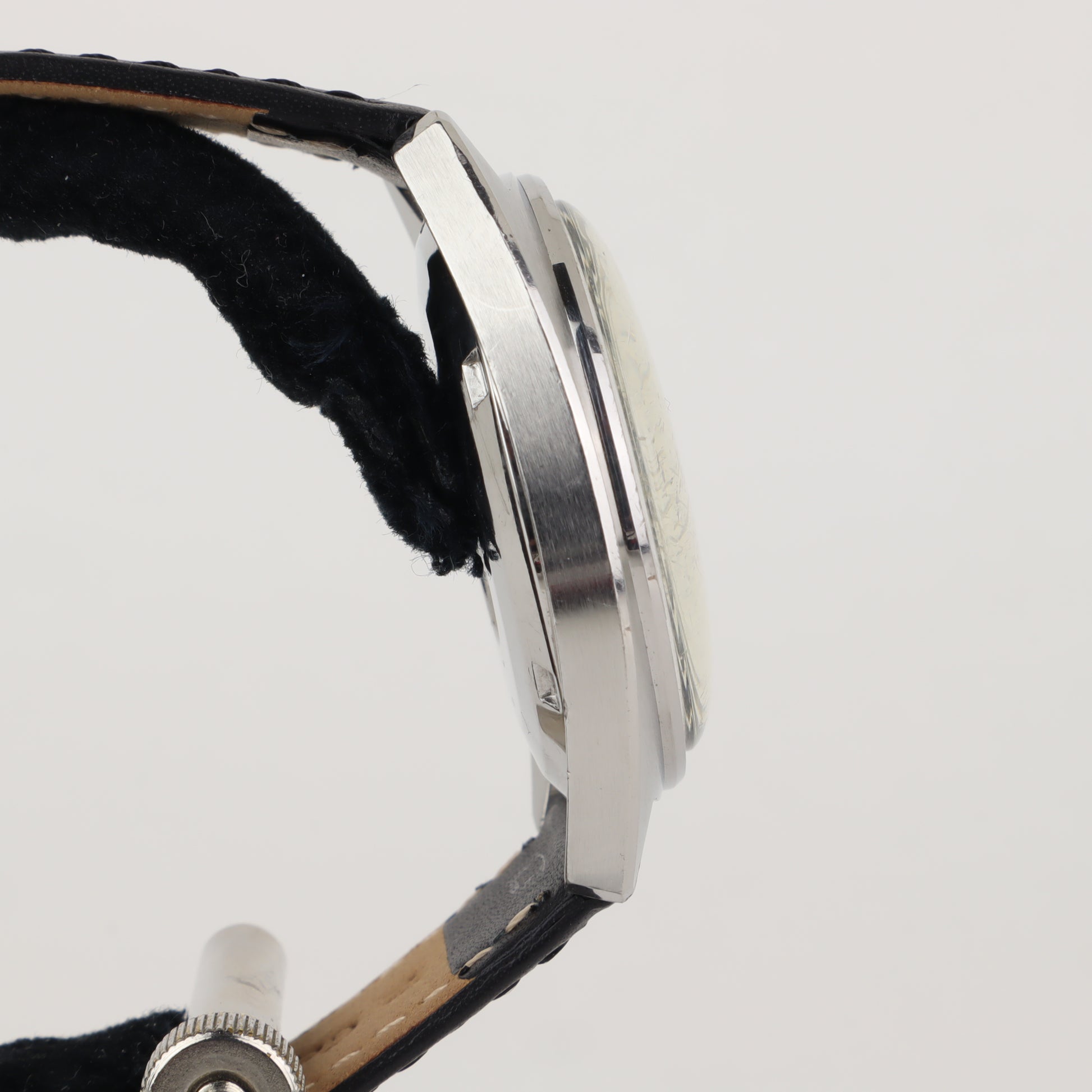 Omega Constellation C-Shape 168.017     | 1969