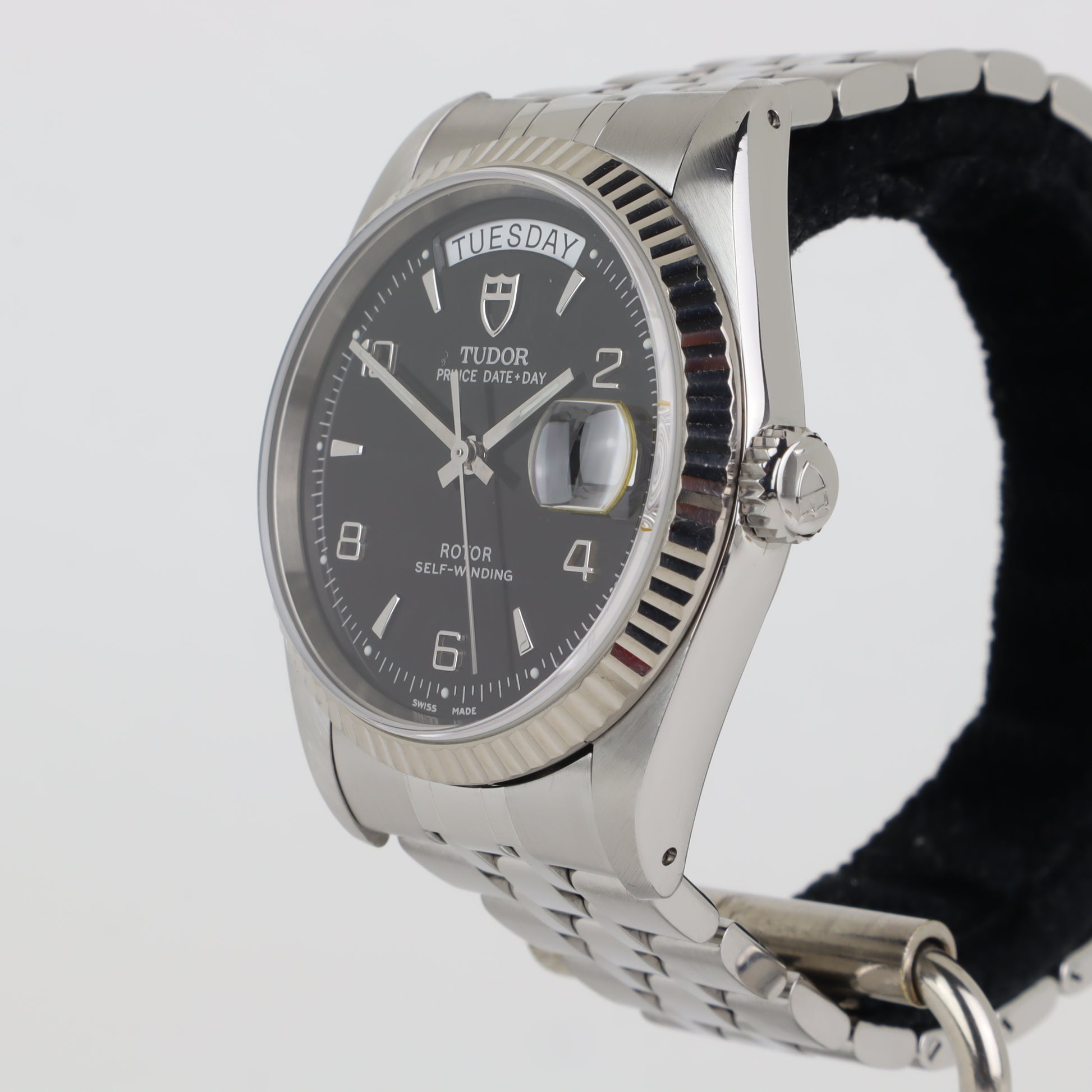 Tudor Prince Date + Day 76214    | Box & Papers | 2006