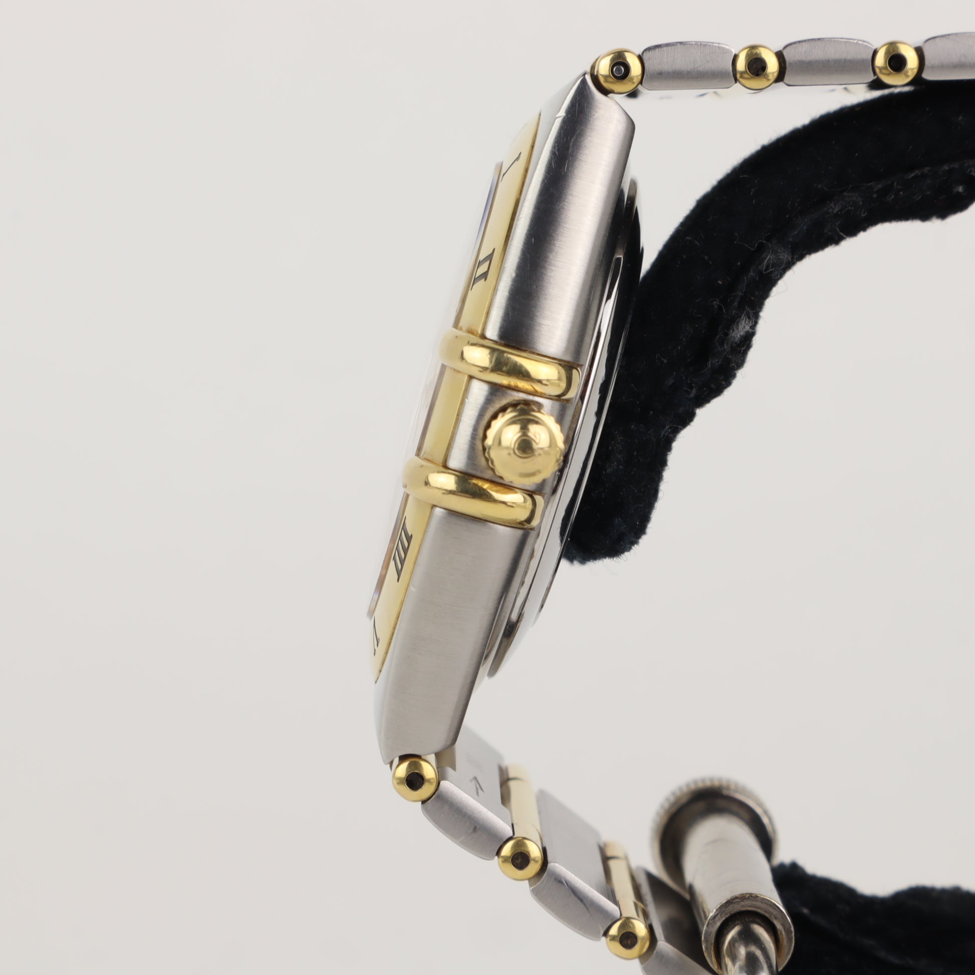 Omega Constellation Automatic Chronometer 1302.30  18K Full Bar   | 2006