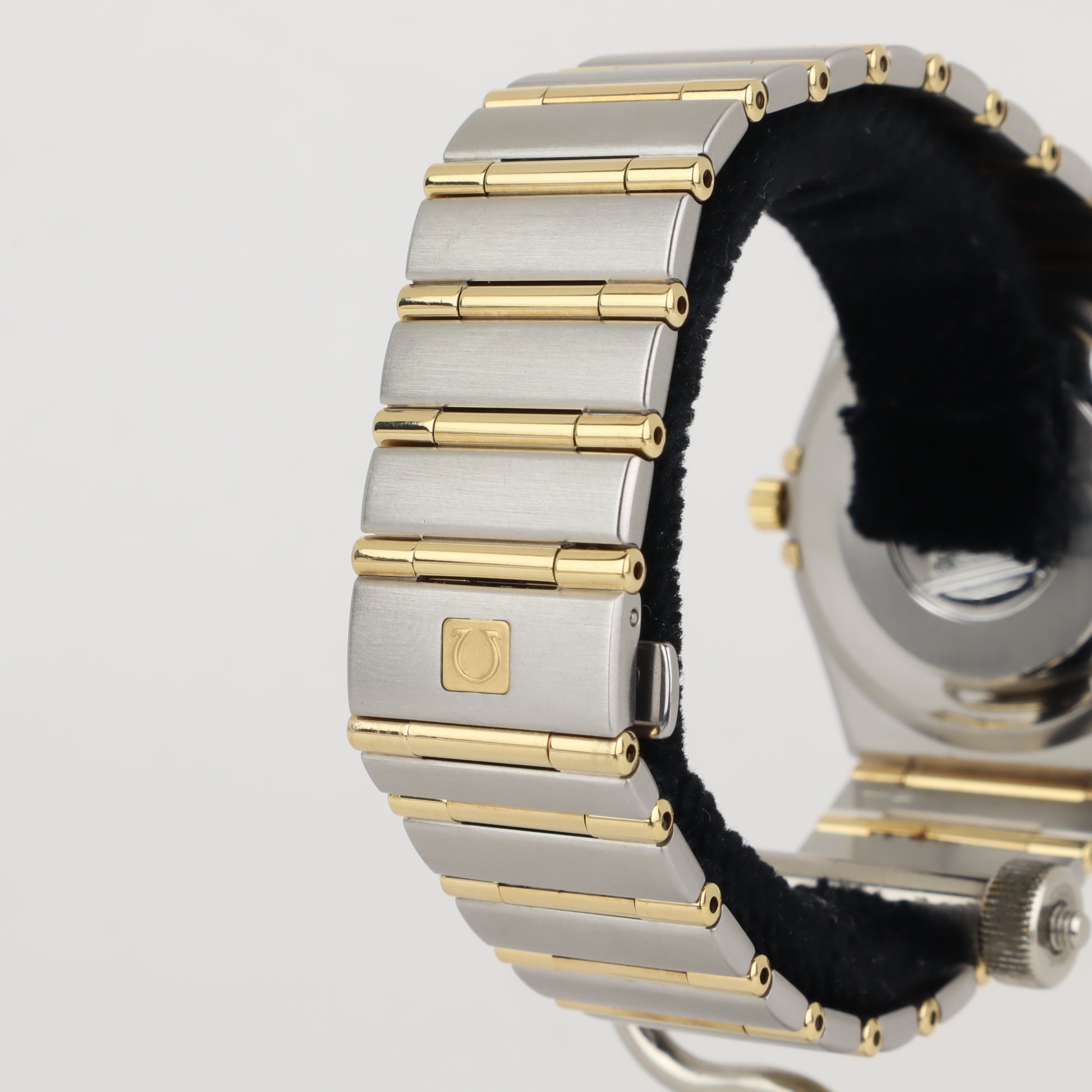 Omega Constellation 1202.10 18K Full Bar    | 1999