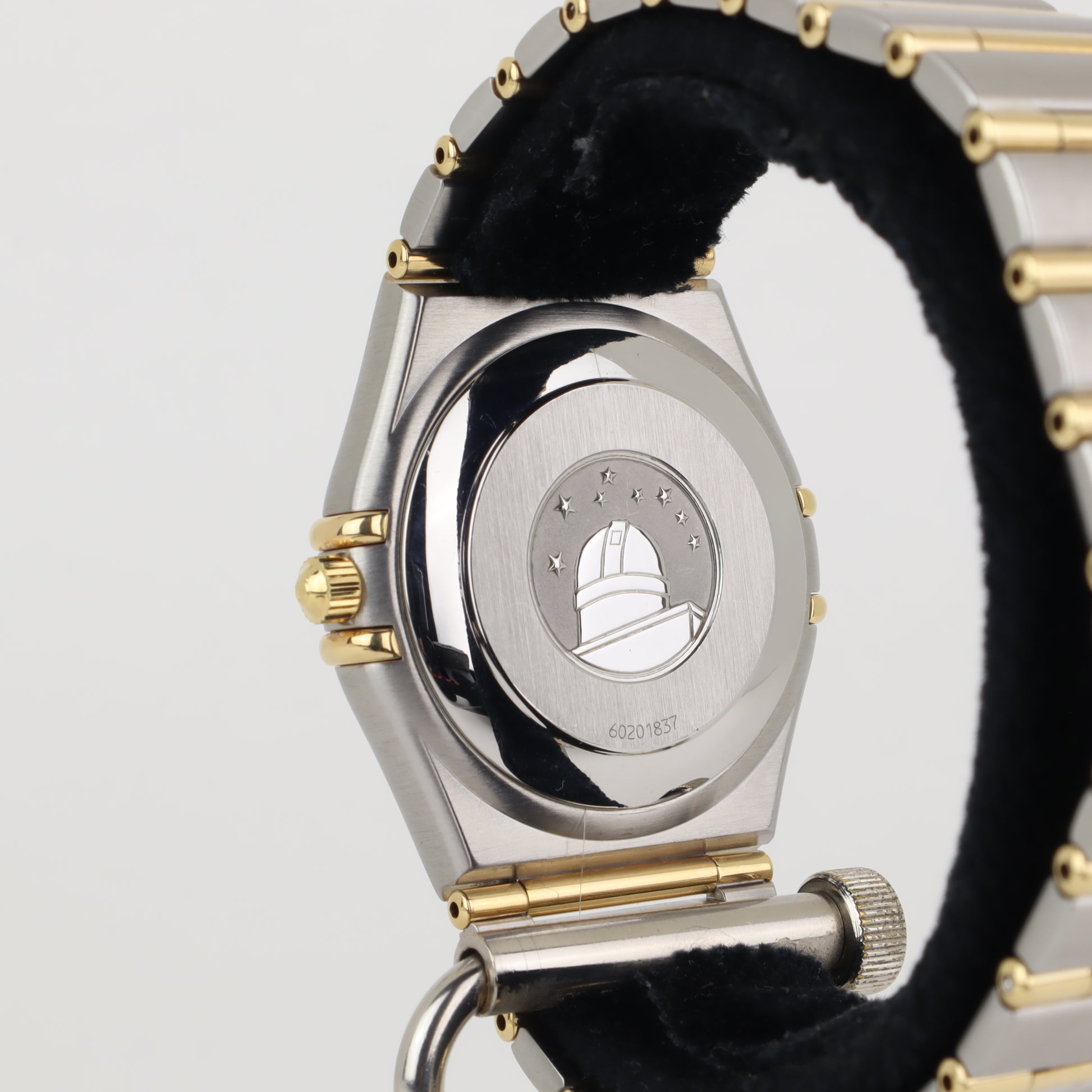 Omega Constellation 1202.10 18K Full Bar    | 1999