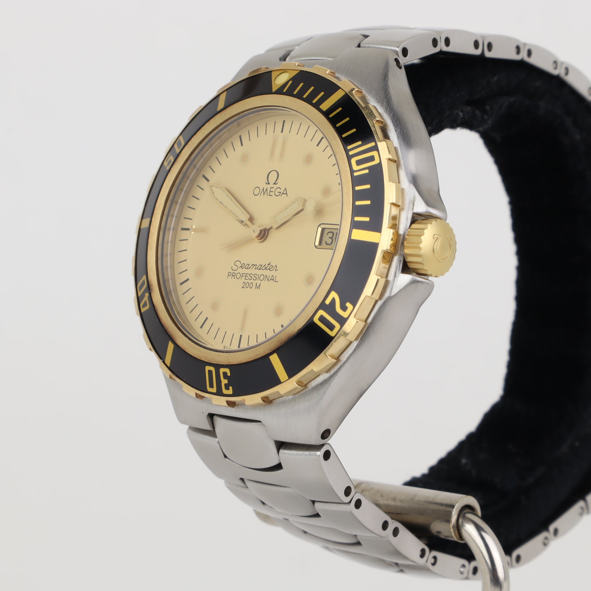 Omega Seamaster Pre Bond 200M 396.1062    | Box & Papers | 1992