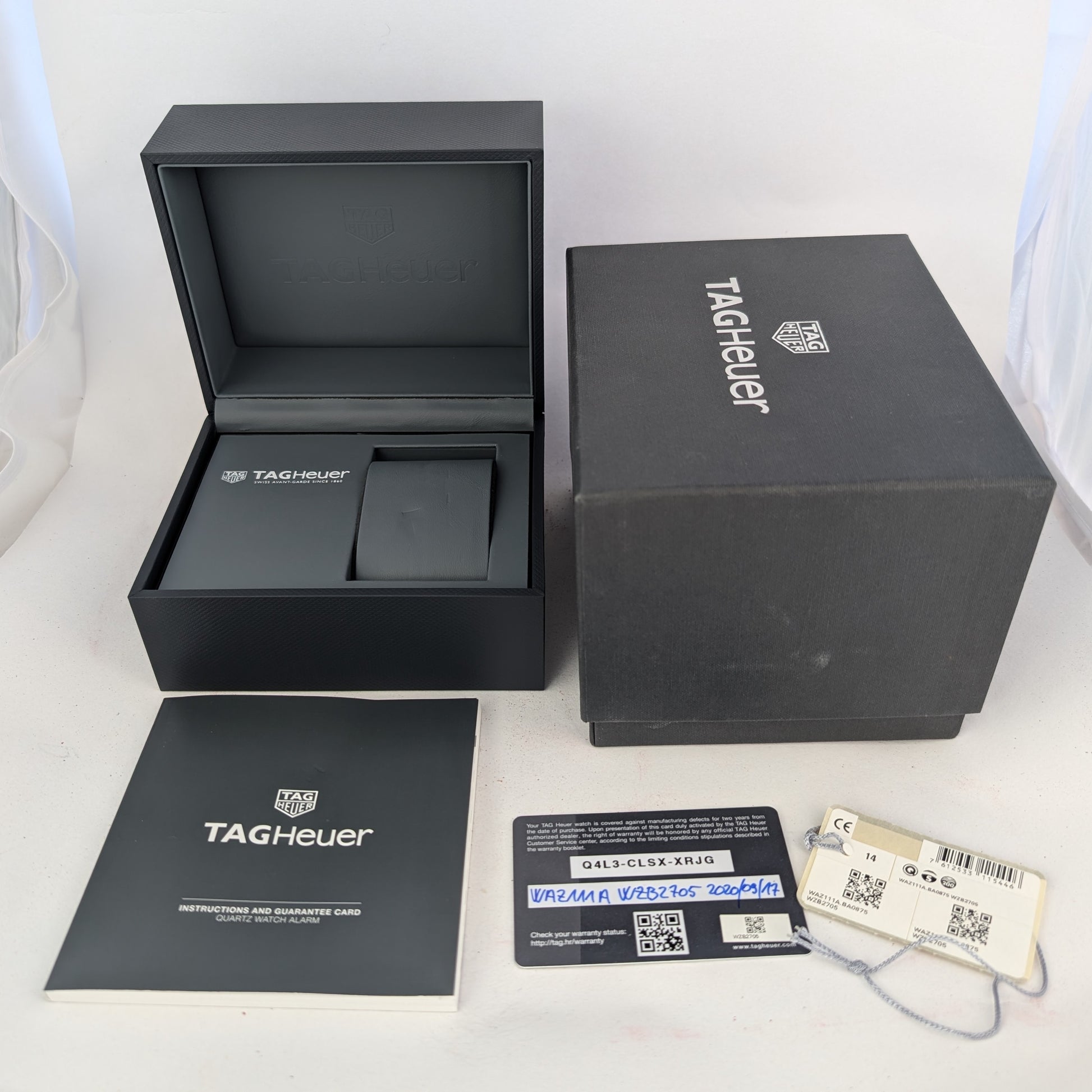 TAG Heuer Formula 1 WAZ111A.BA0875 Date Alarm   | Box & Papers | 2020