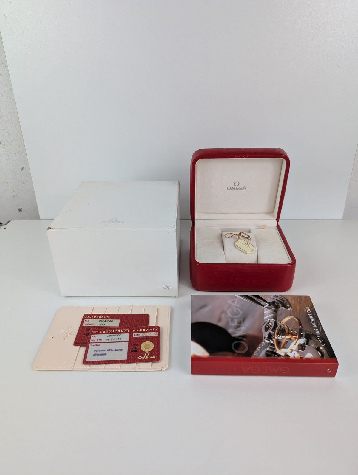 Omega Seamaster 300M 2264.50 'Peter Blake'   | Box & Papers | 2006